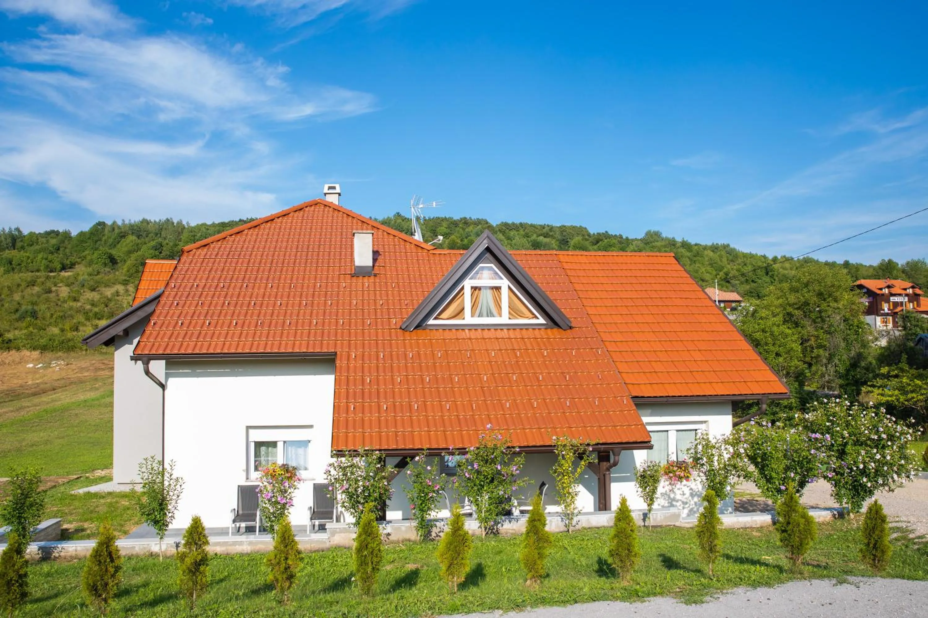 Property building in Apartmani Leptir