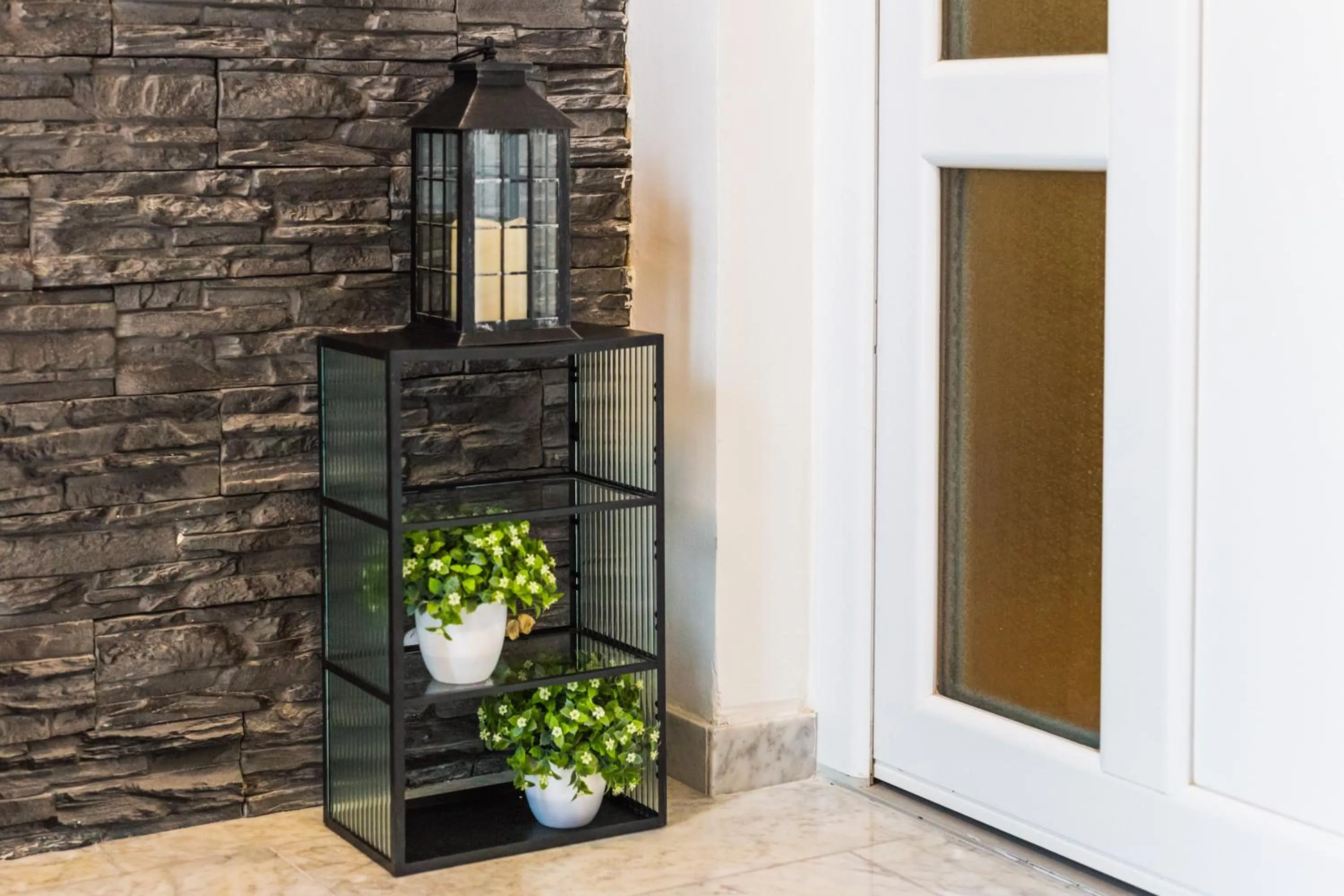 Property building in Apartmani Leptir