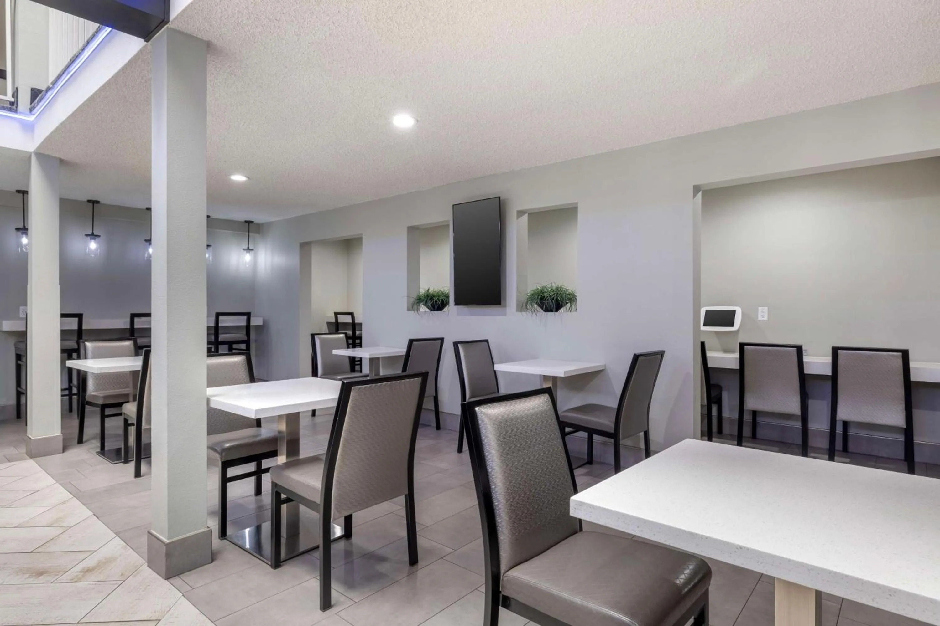 Breakfast in Best Western McCarran Inn