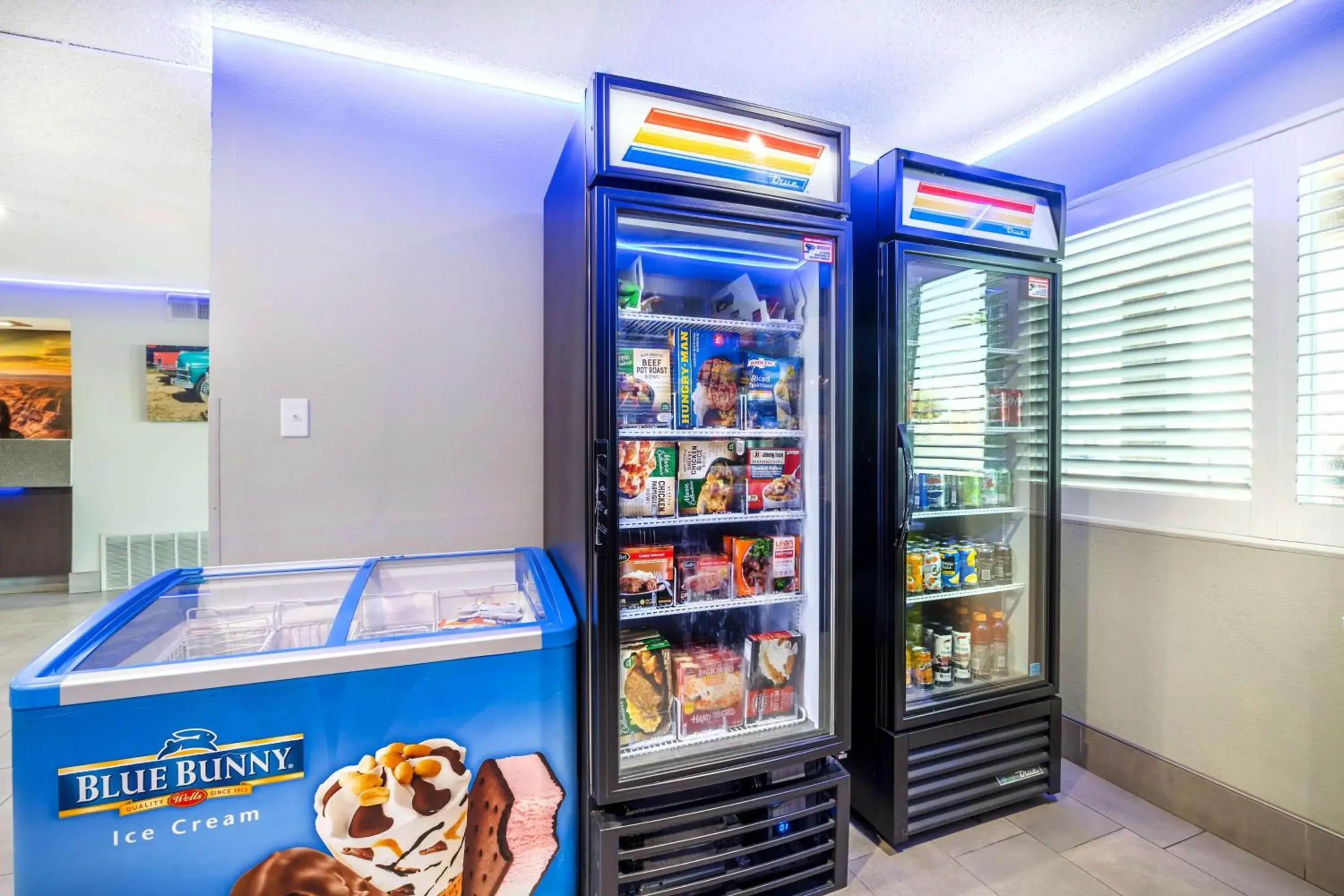 Property building in Best Western McCarran Inn Property building in Best Western McCarran Inn