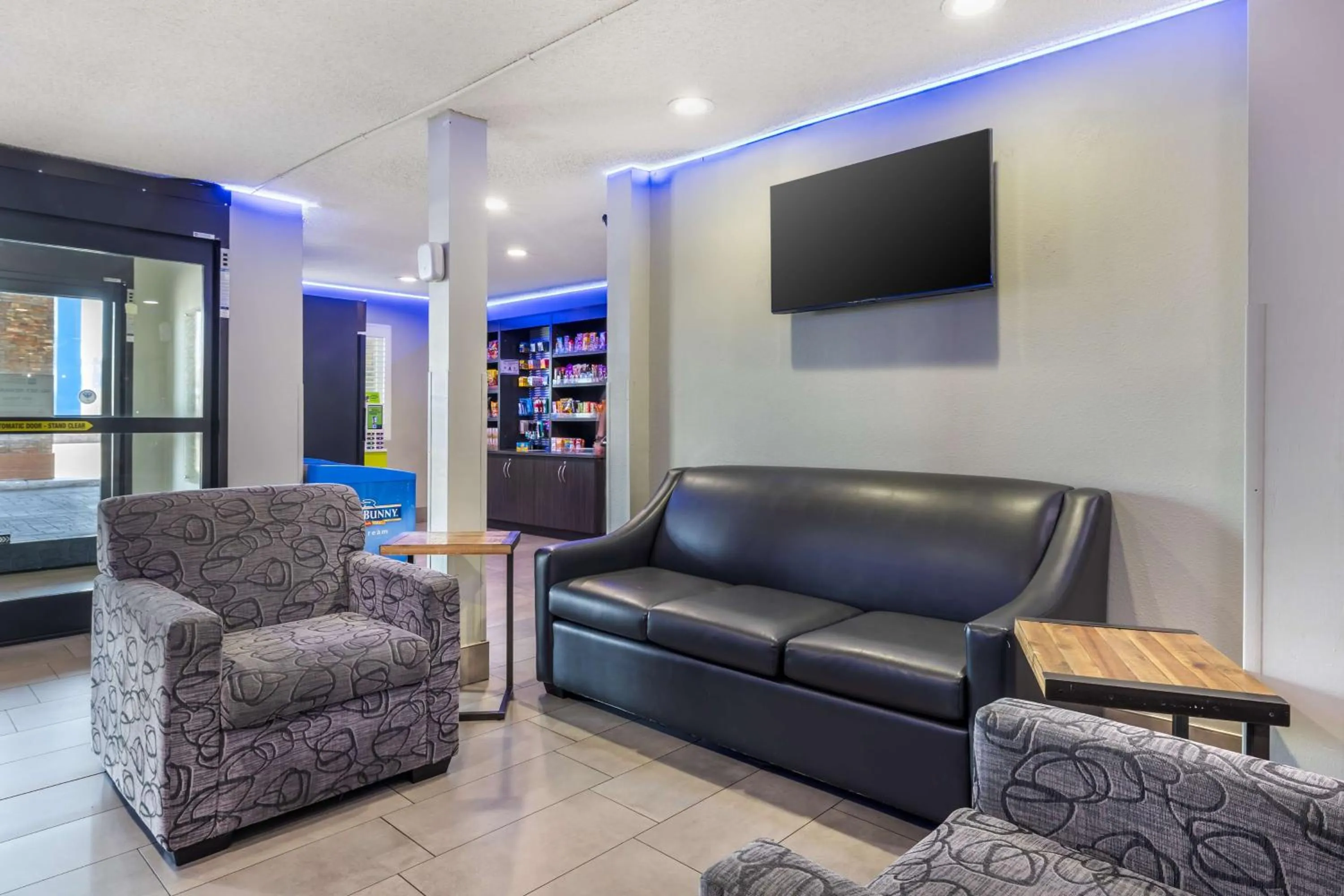 Lobby or reception in Best Western McCarran Inn