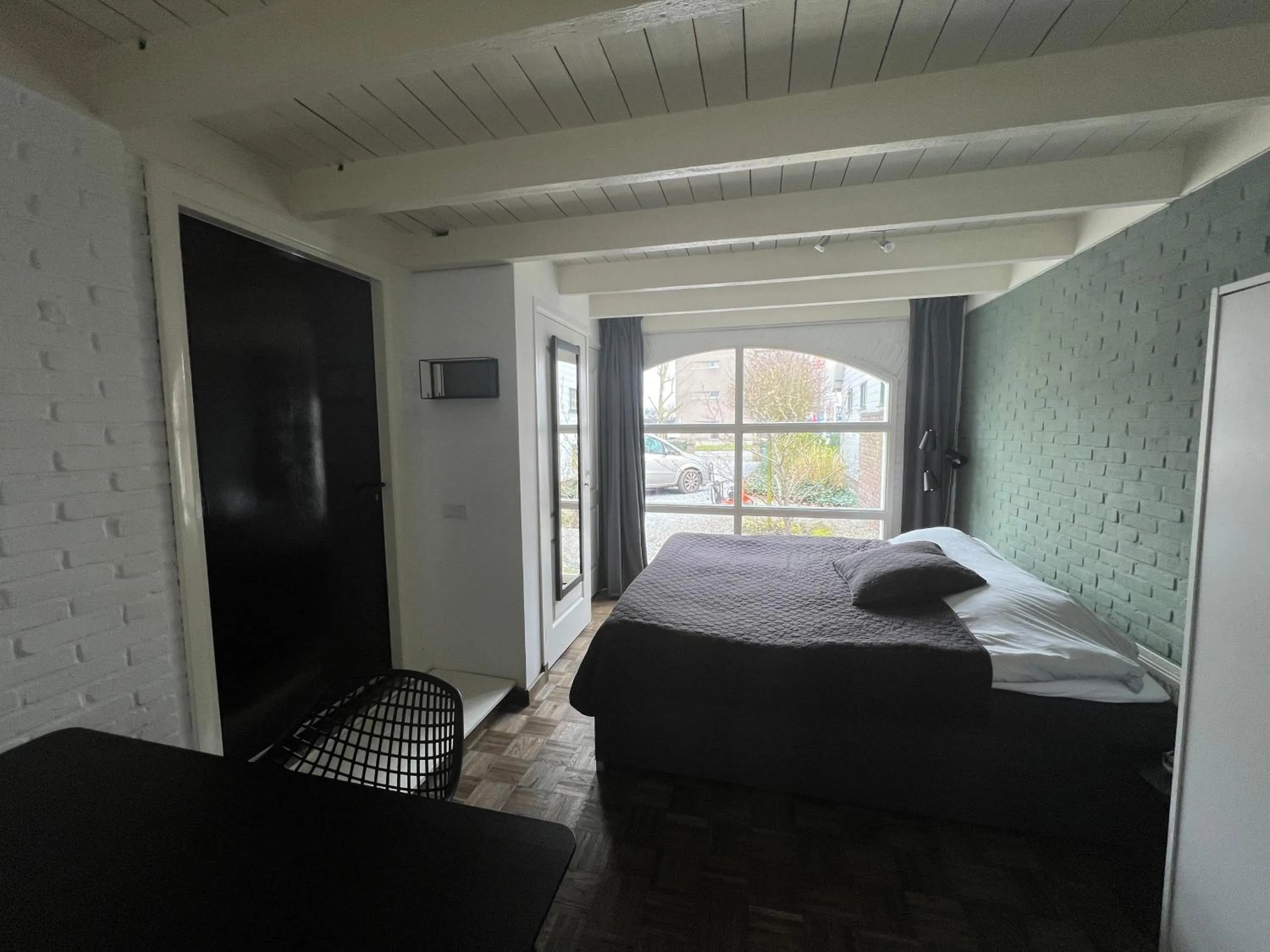 Bed in Hush Bed & Breakfast