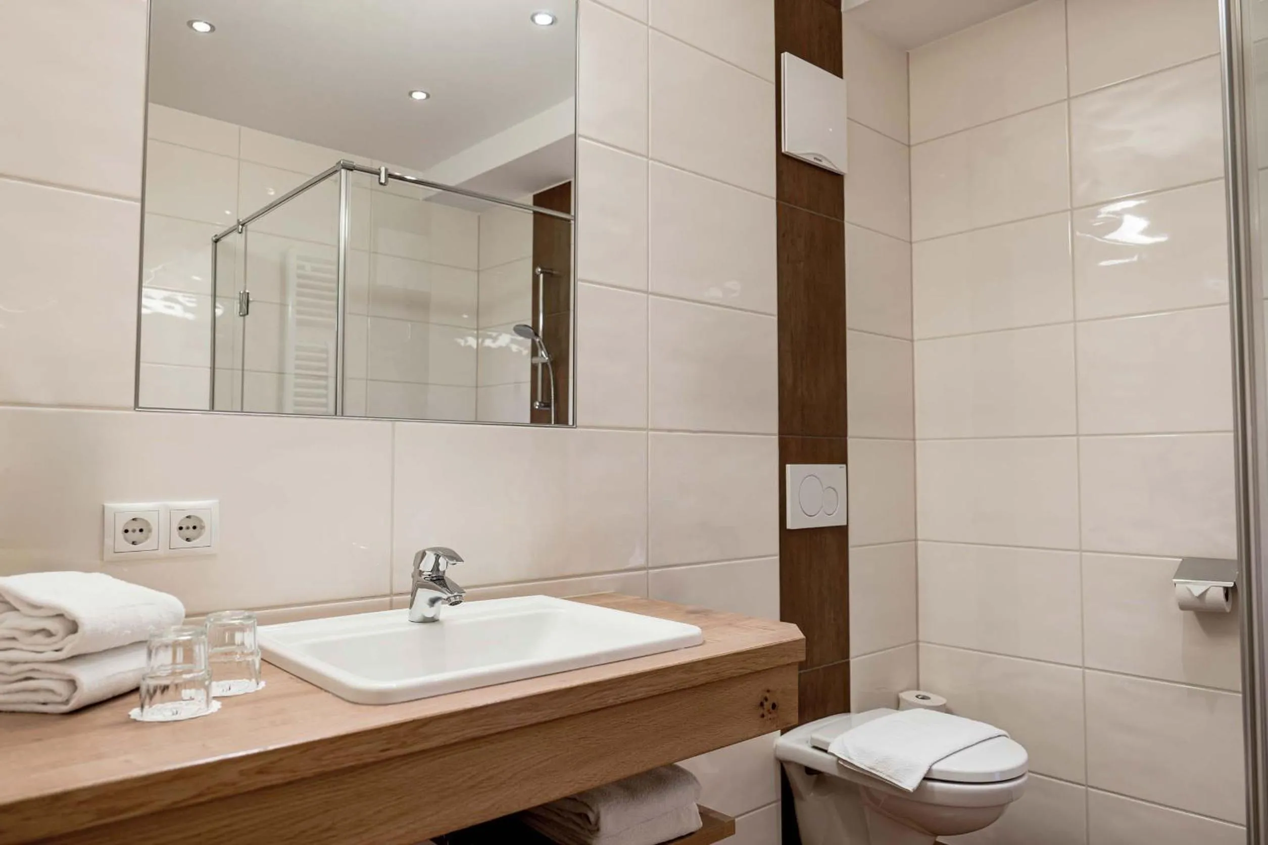 Shower in Die Barbara Appartements & Zimmer