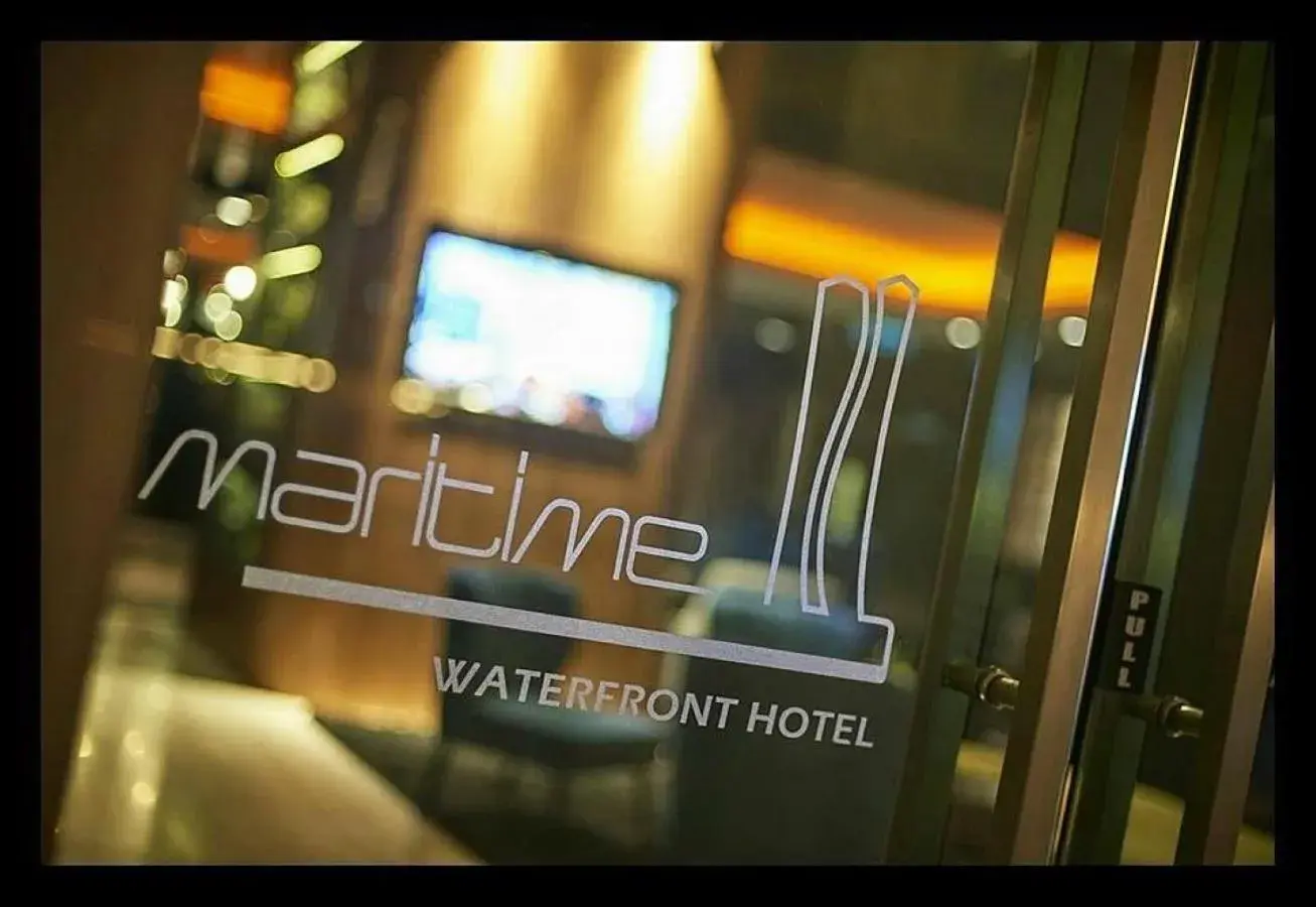 Maritime Luxury Suites Maritime Luxury Suites