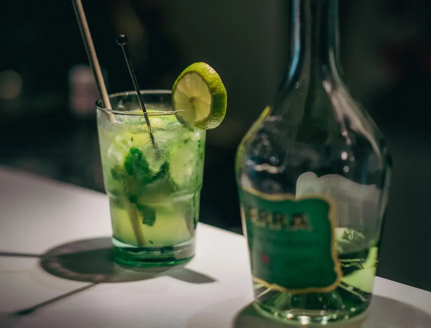 Lounge or bar in The Originals City, Hôtel Les Thermes de l'Avenue, Dax Lounge or bar in The Originals City, Hôtel Les Thermes de l'Avenue, Dax