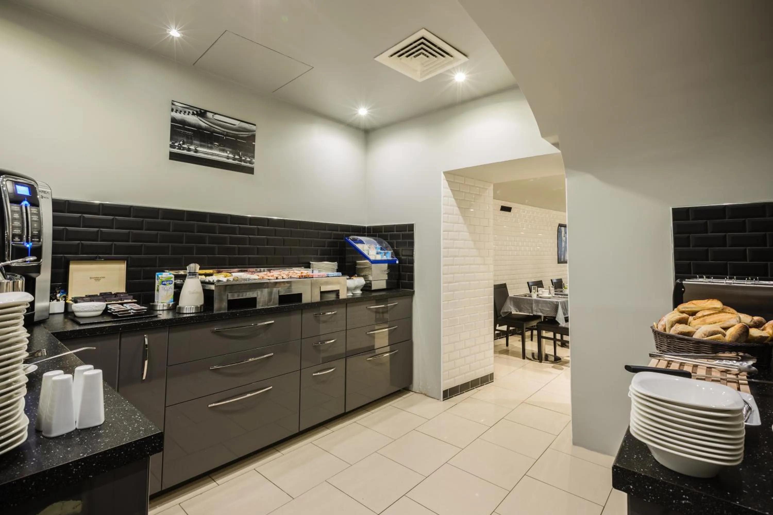 Breakfast in Hotel Park Lane Paris