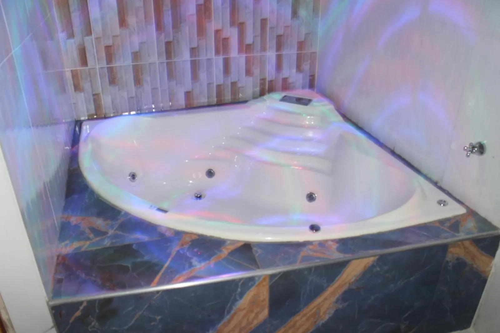 Hotel Jardim Tropical