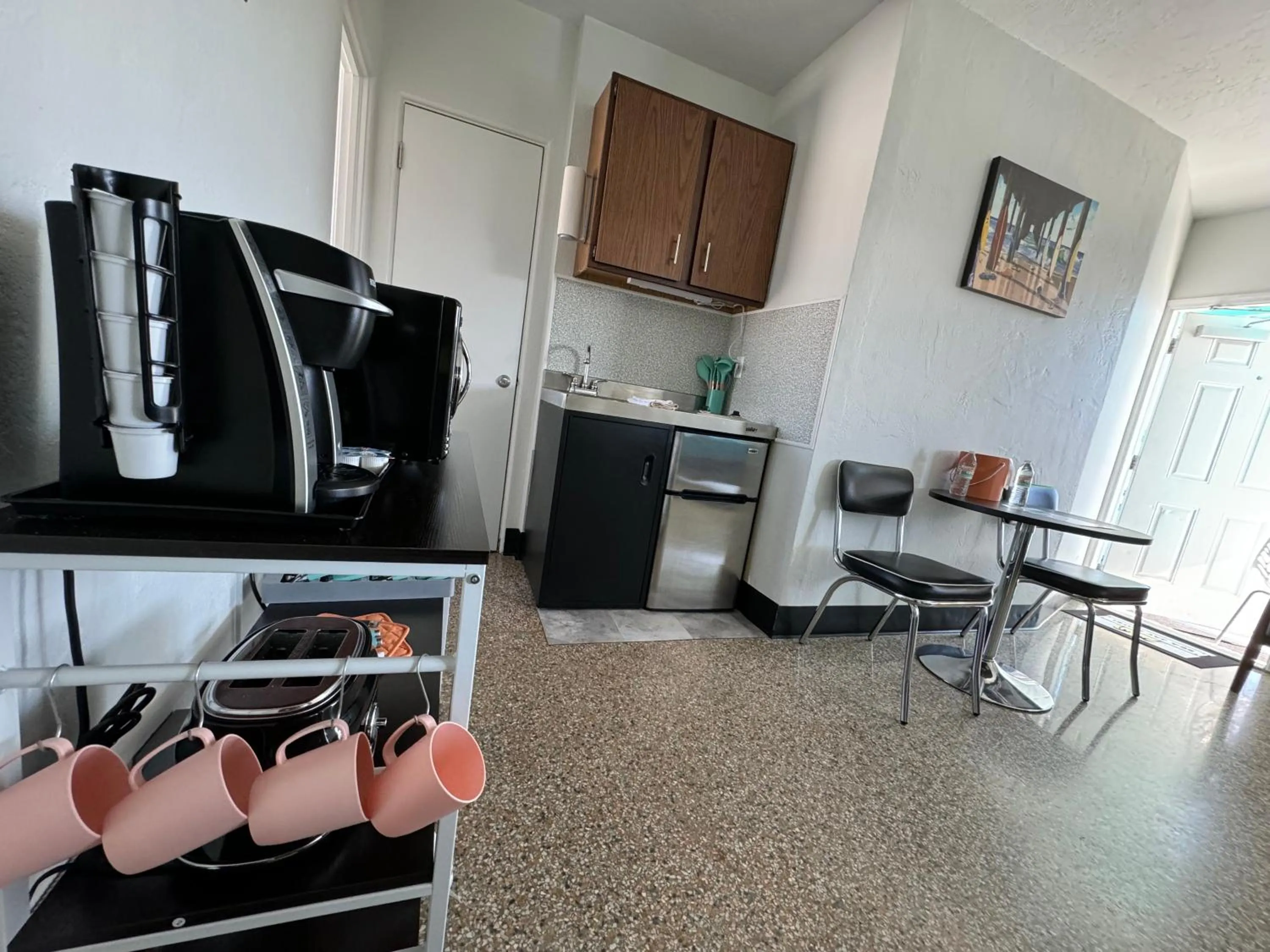 Bedroom in Sea Jay Motel and Marina