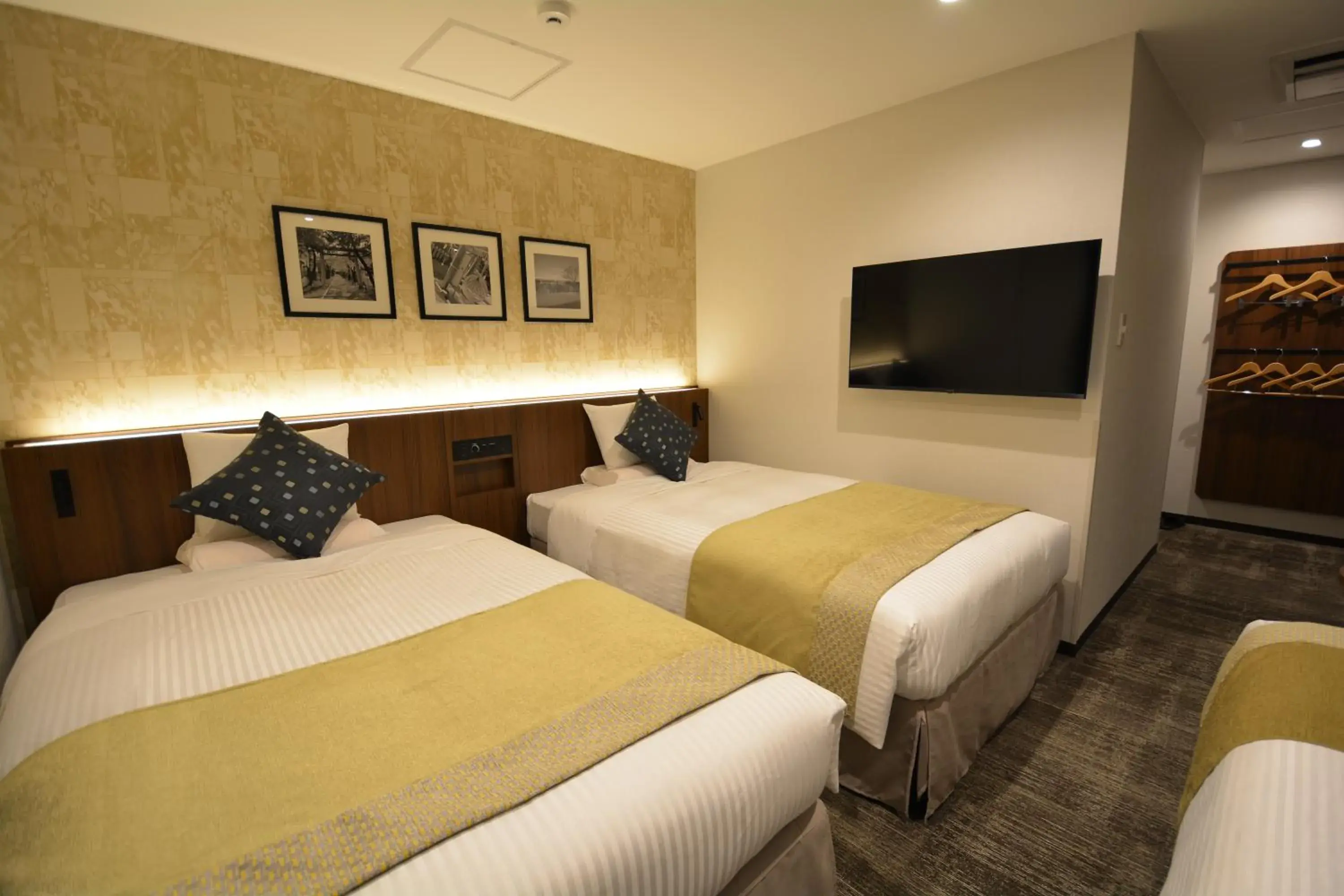 Bed in HOTEL MYSTAYS Hakodate Station Bed in HOTEL MYSTAYS Hakodate Station