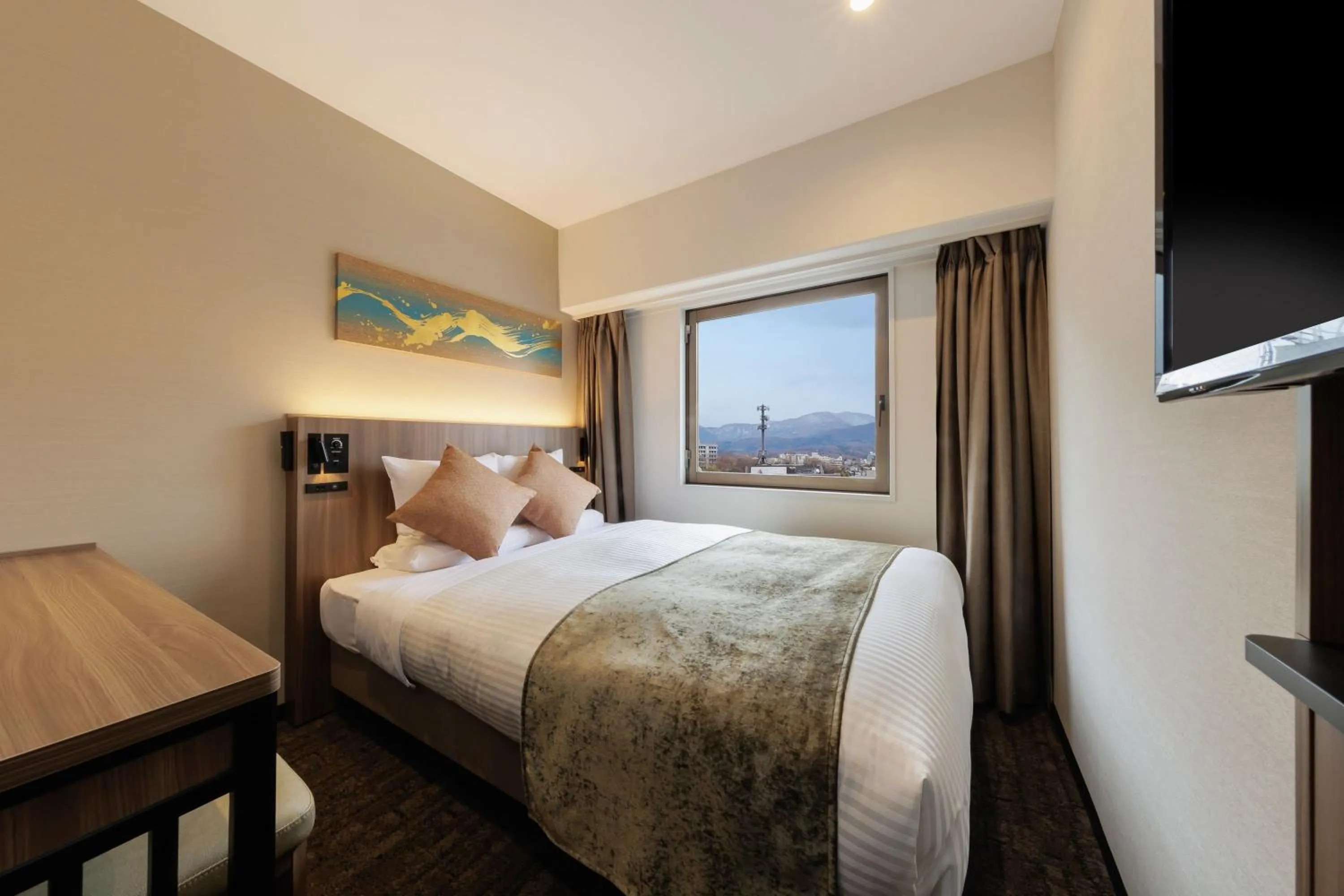 Photo of the whole room, Bed in HOTEL MYSTAYS Kanazawa Katamachi