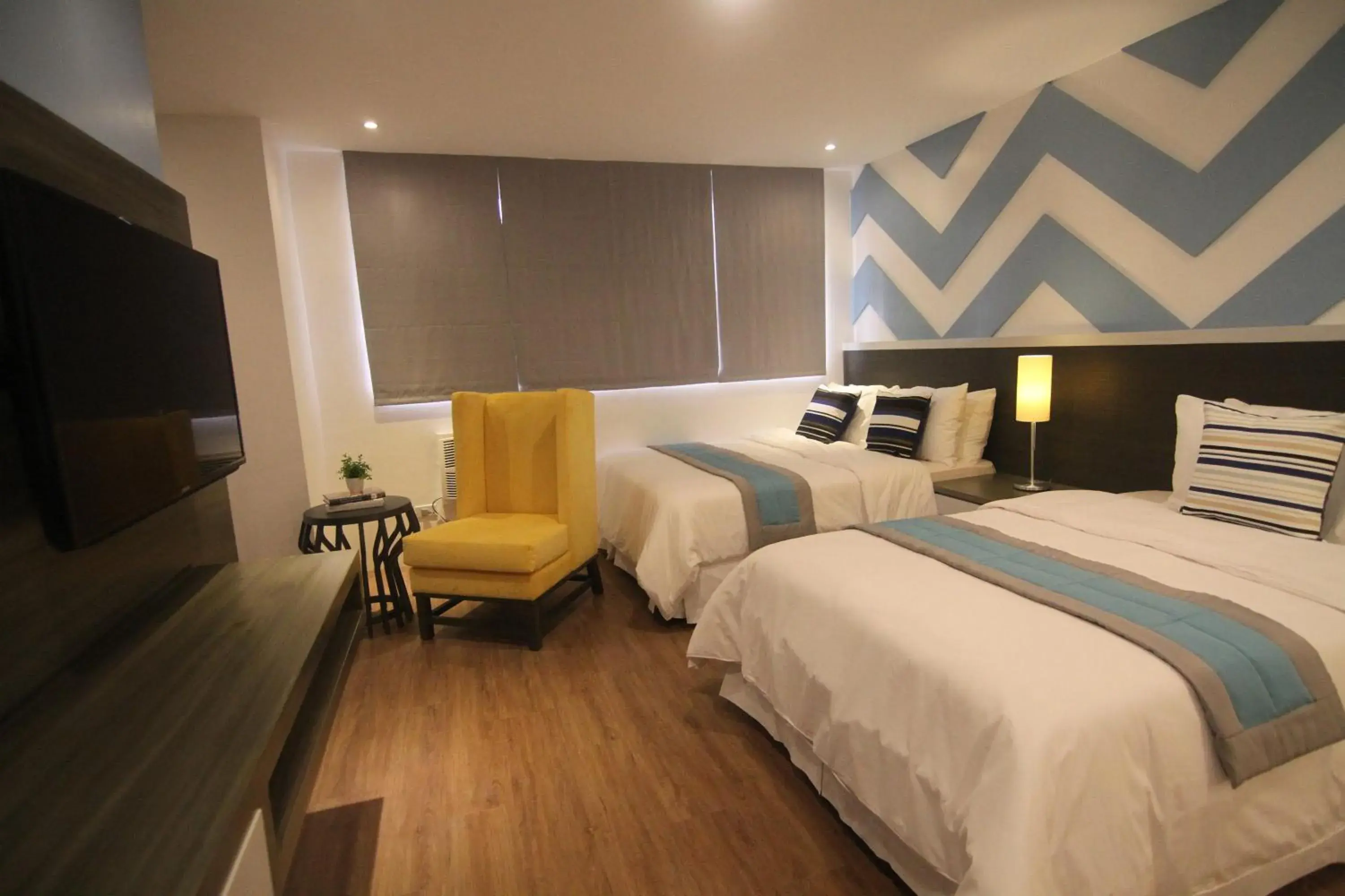 Deluxe Triple Room in Bryan Condo Suites Makati near Airport Deluxe Triple Room in Bryan Condo Suites Makati near Airport