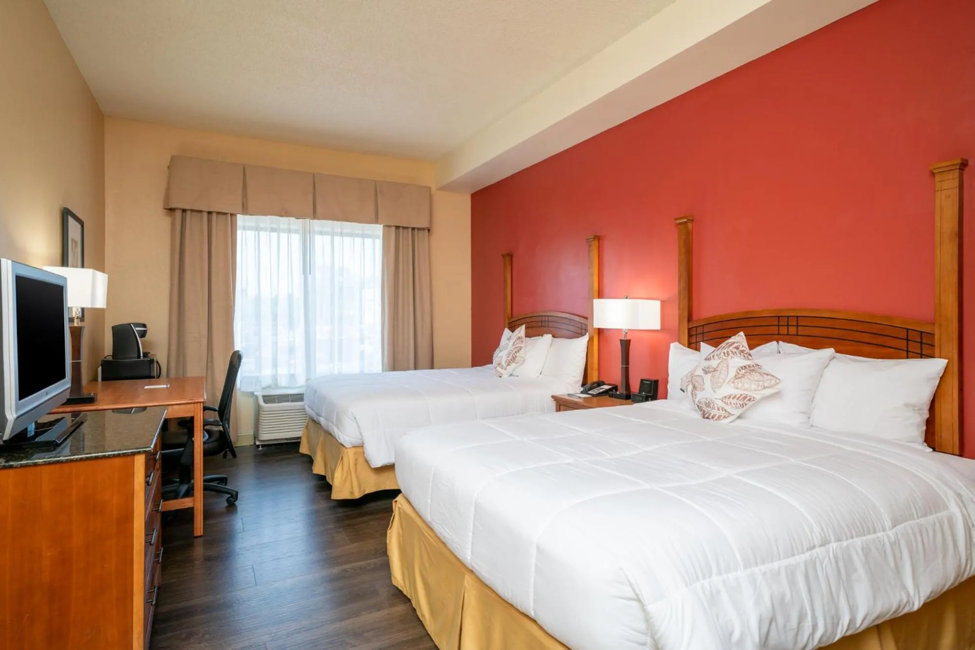 TV and multimedia, Bed in Hotel Arboretum