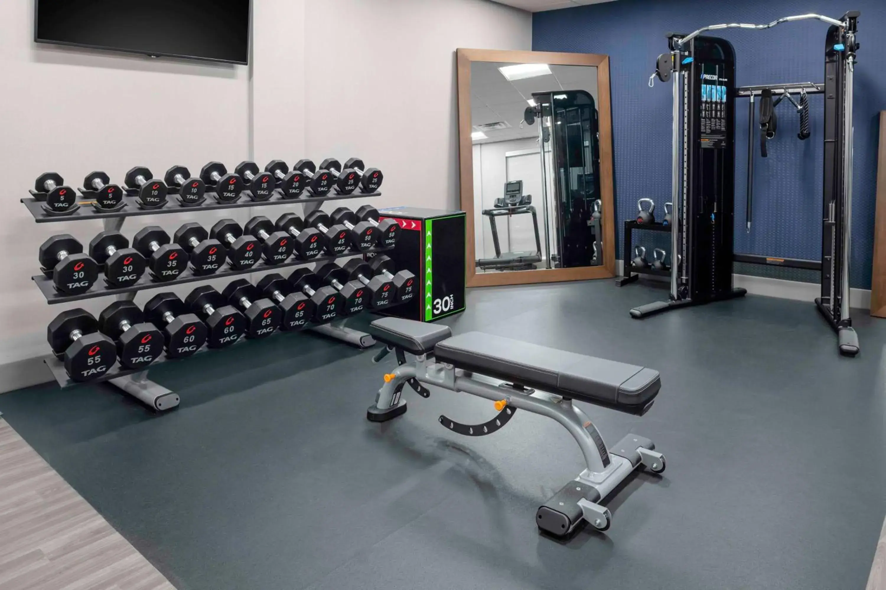 Fitness centre/facilities in Hampton Inn & Suites Cedar Park North Austin, Tx Fitness centre/facilities in Hampton Inn & Suites Cedar Park North Austin, Tx