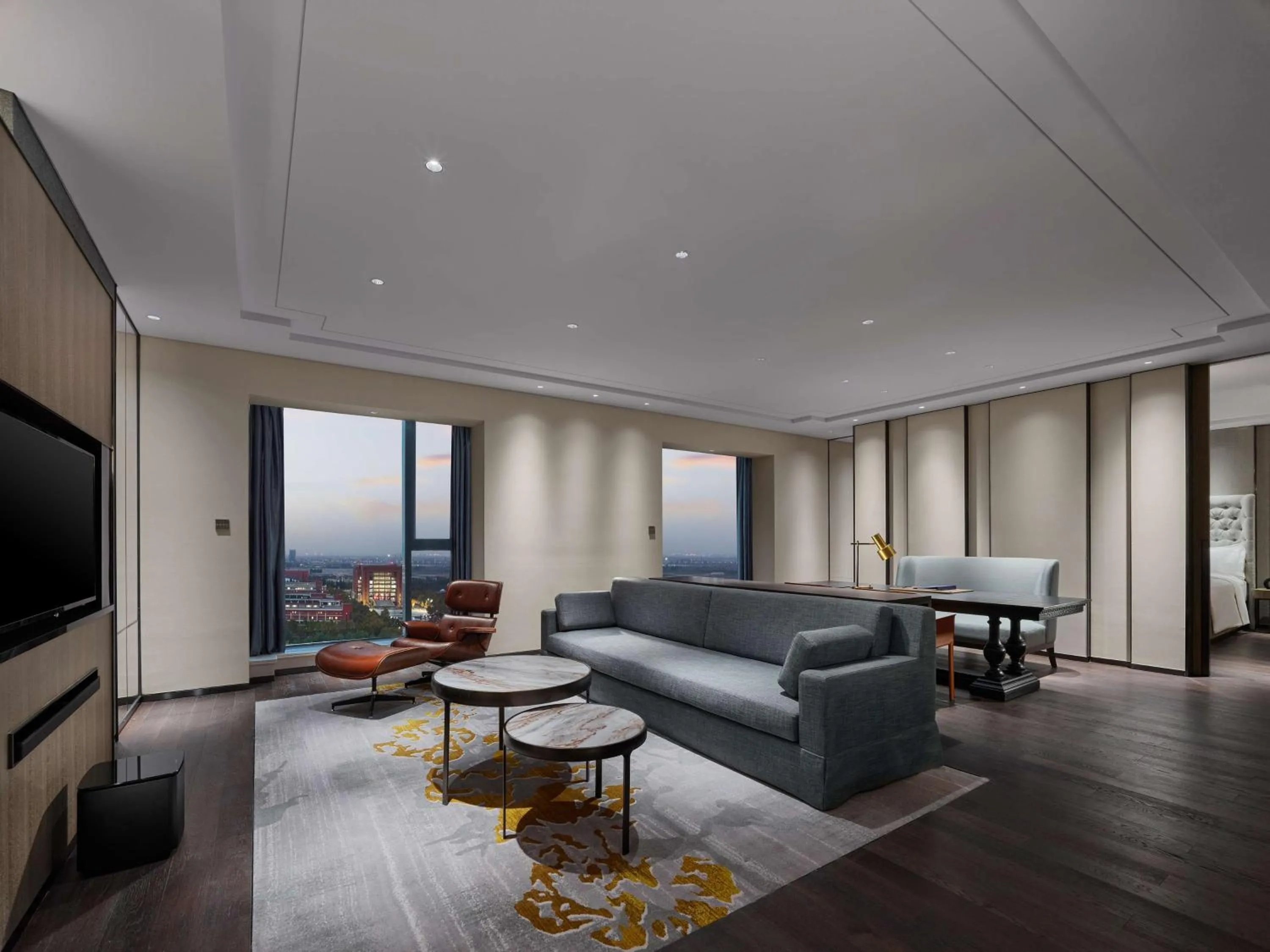 Bedroom in Doubletree By Hilton Baoding