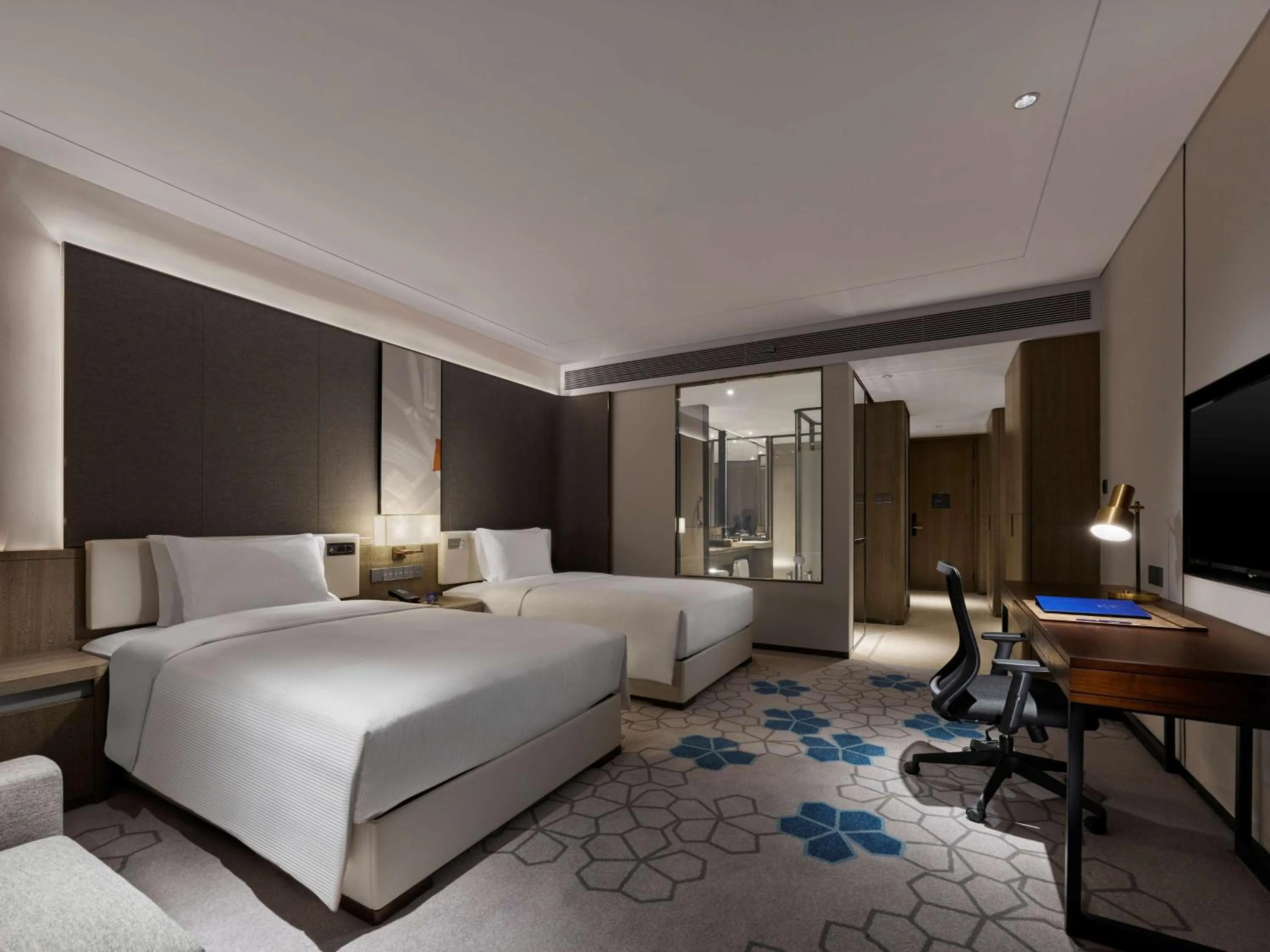 Bedroom, Bed in Doubletree By Hilton Baoding