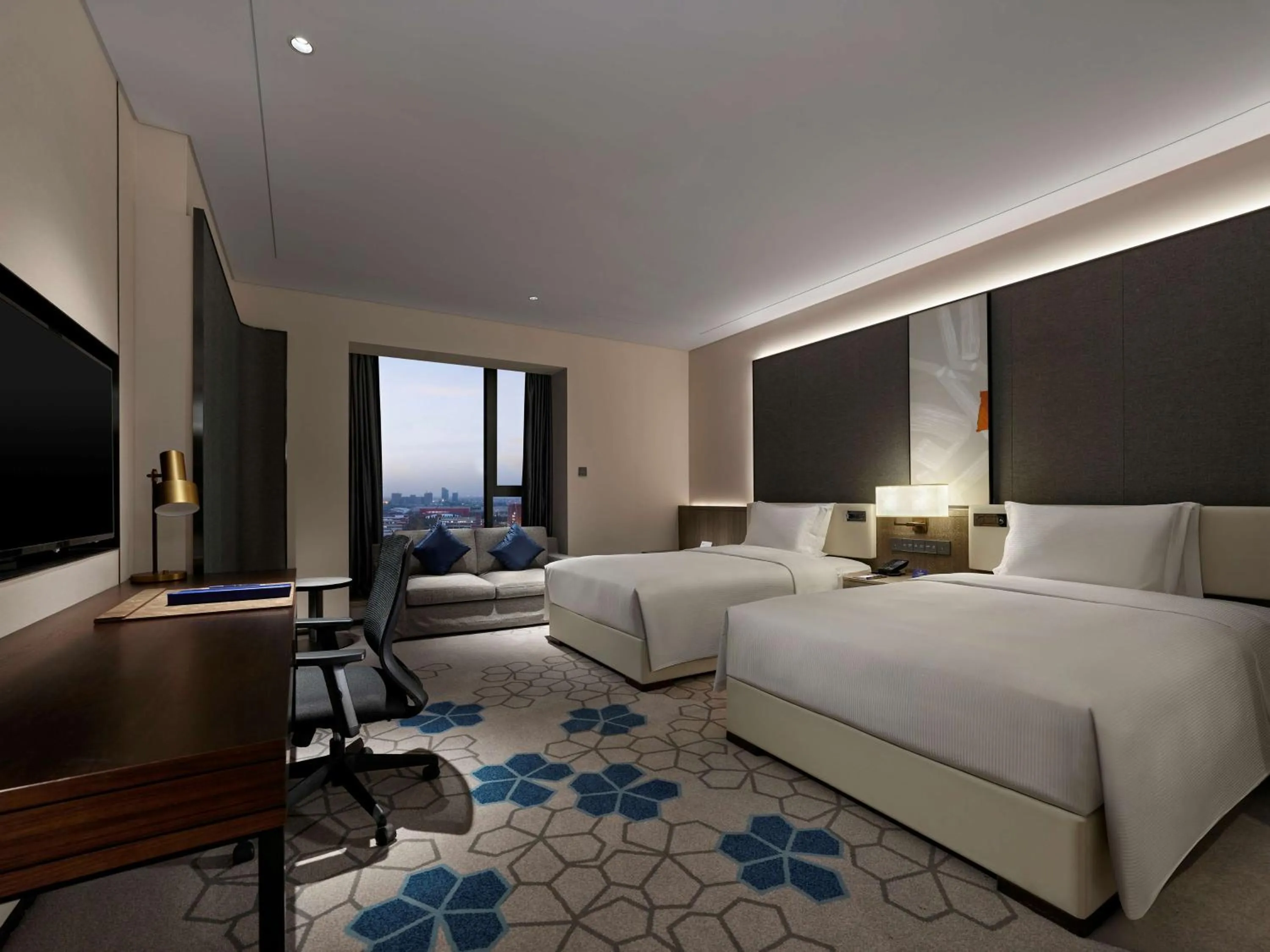 Bedroom, Bed in Doubletree By Hilton Baoding