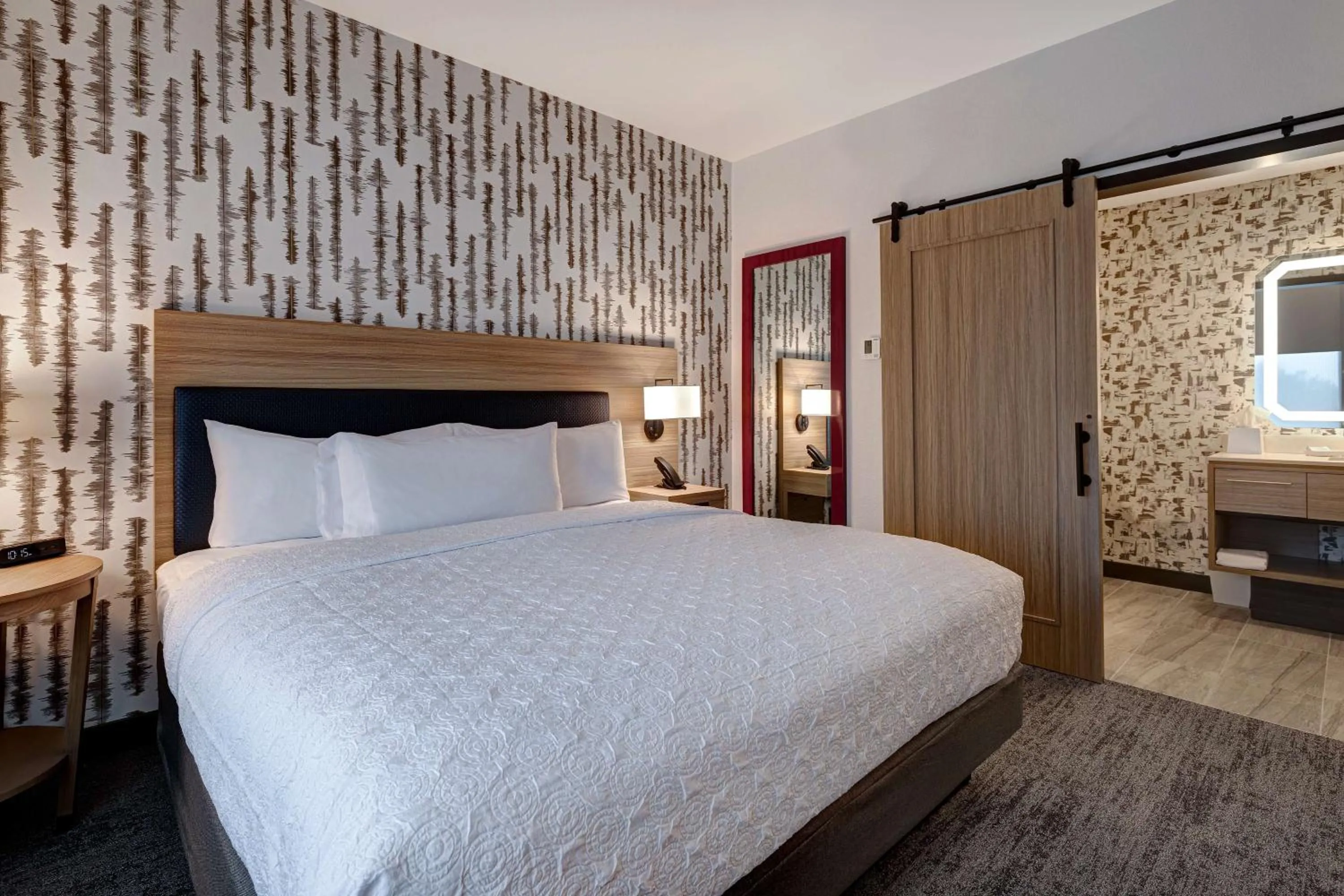 Bed in Home2 Suites By Hilton Blythewood, Sc