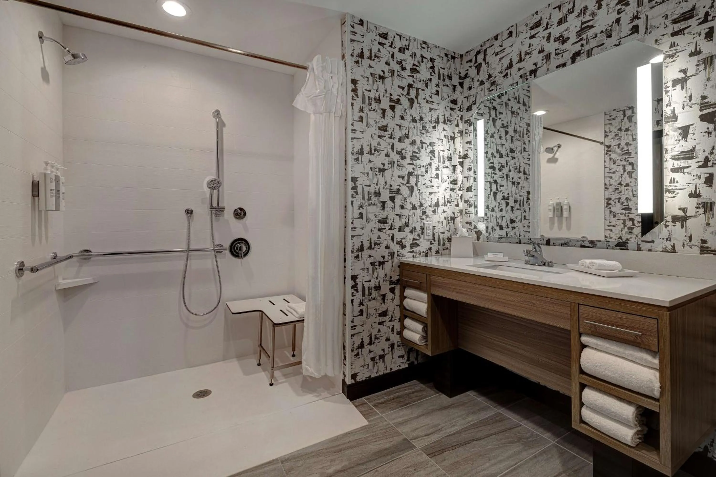 Bathroom in Home2 Suites By Hilton Blythewood, Sc