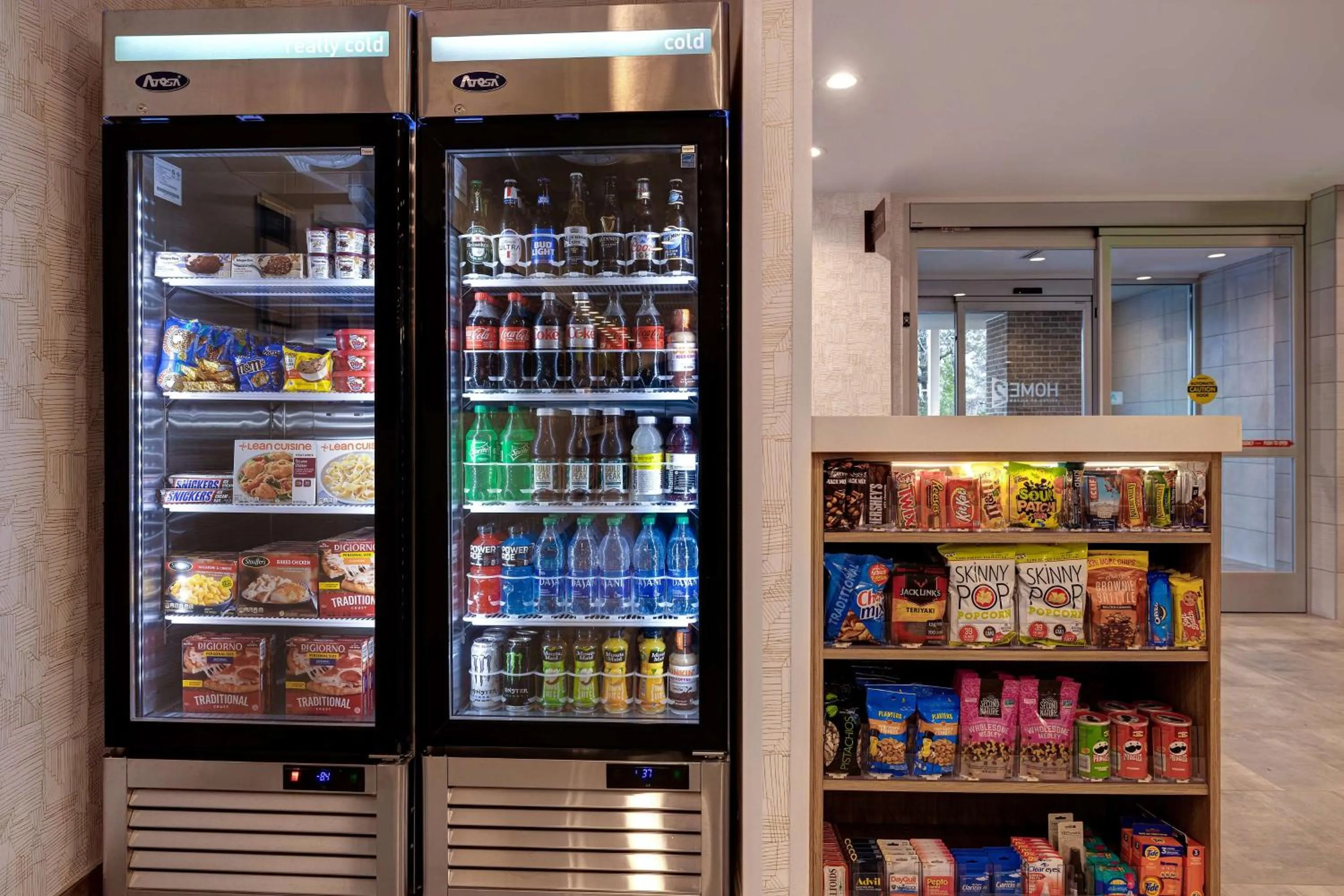 Lobby or reception in Home2 Suites By Hilton Blythewood, Sc