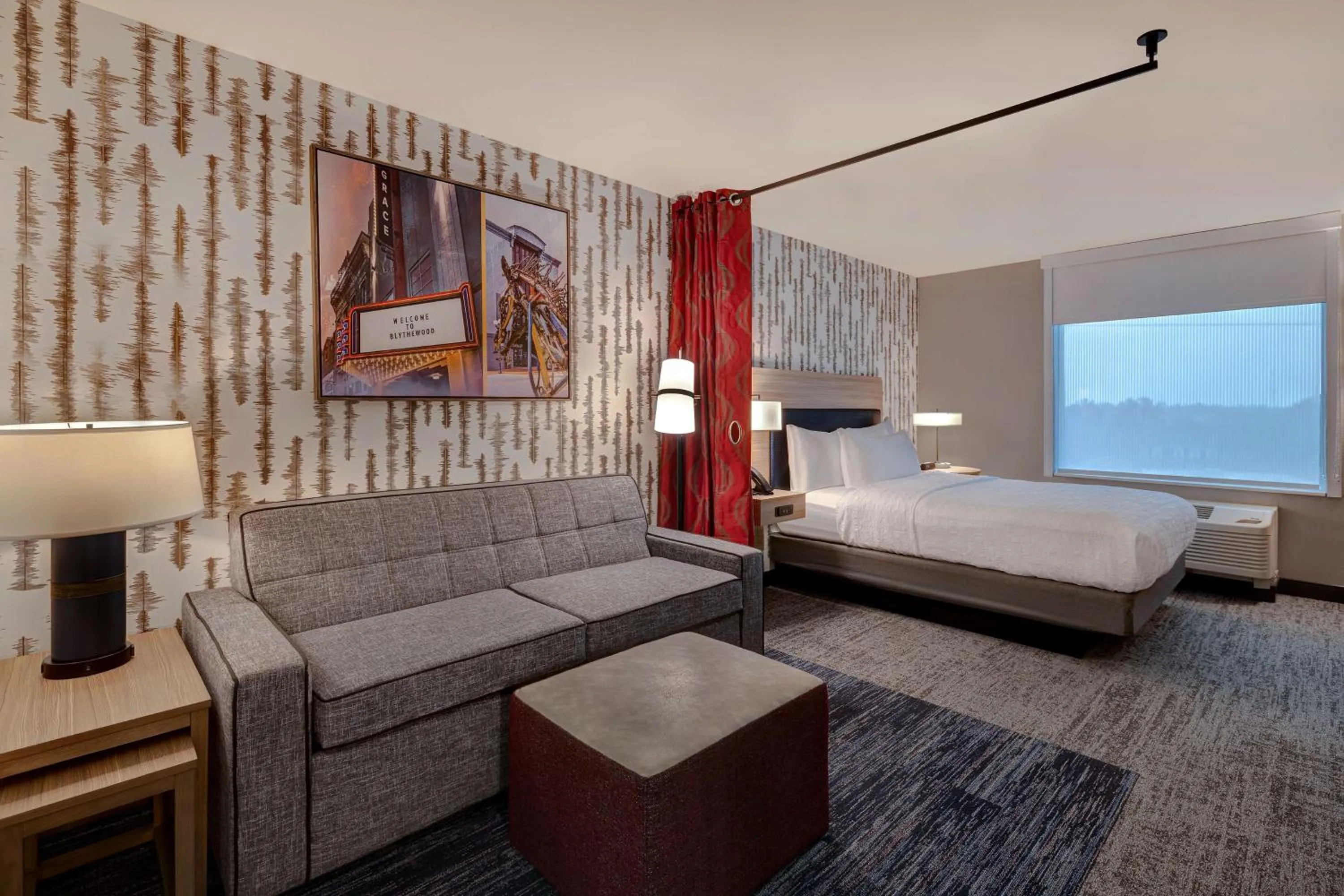 Living room, Bed in Home2 Suites By Hilton Blythewood, Sc