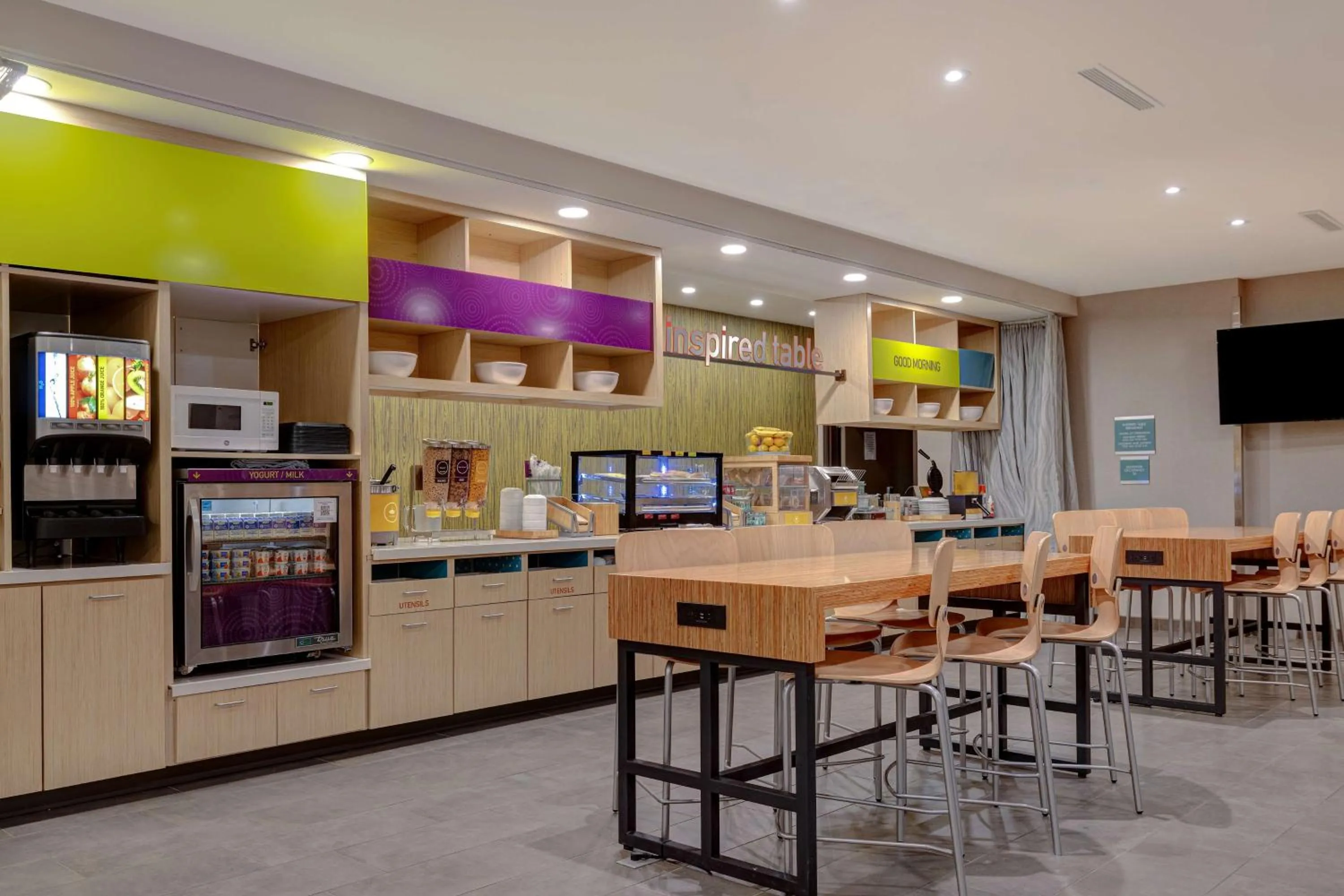 Breakfast in Home2 Suites By Hilton Bryant, Ar