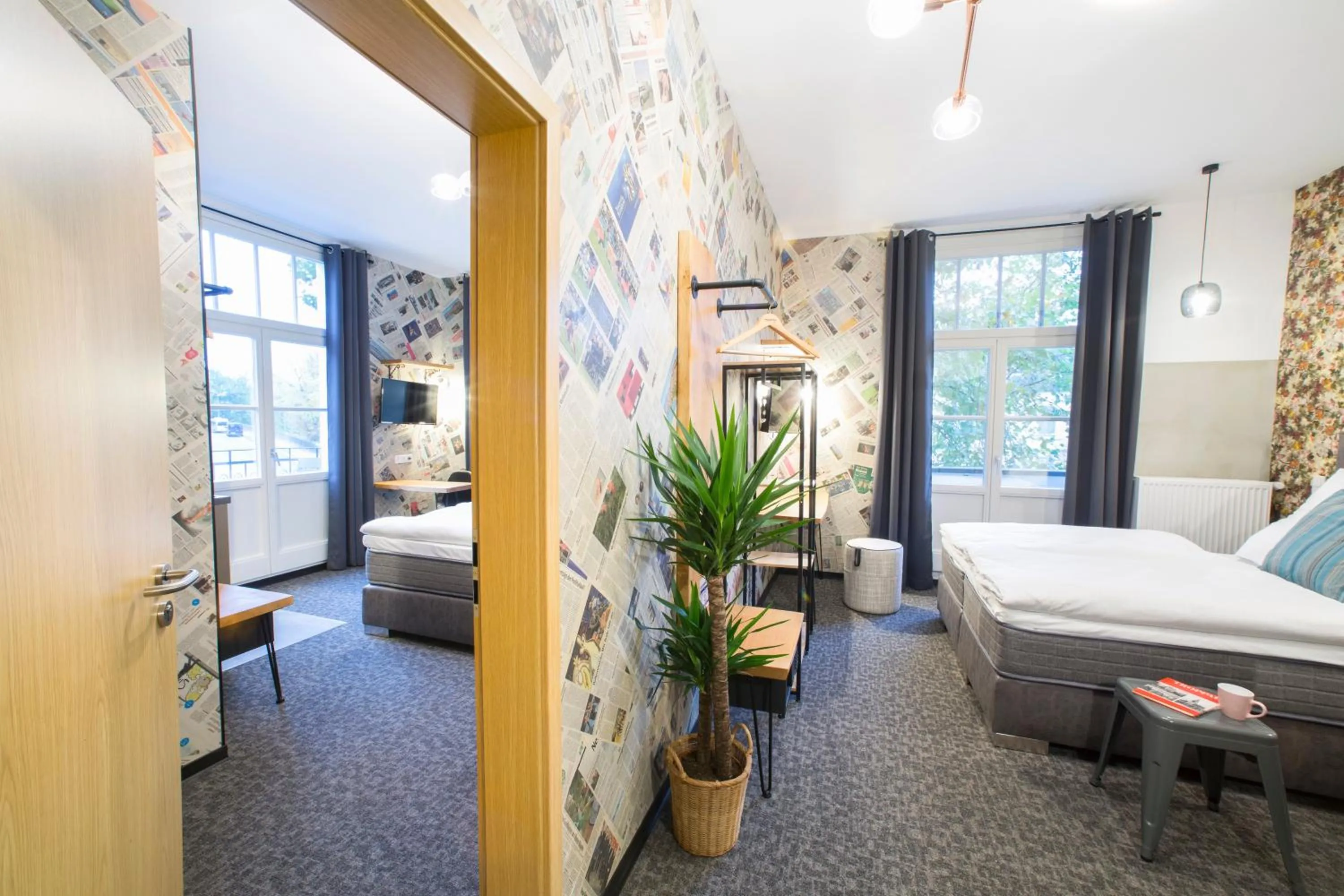 Photo of the whole room, Bed in aappartel APARTHOTEL Herford