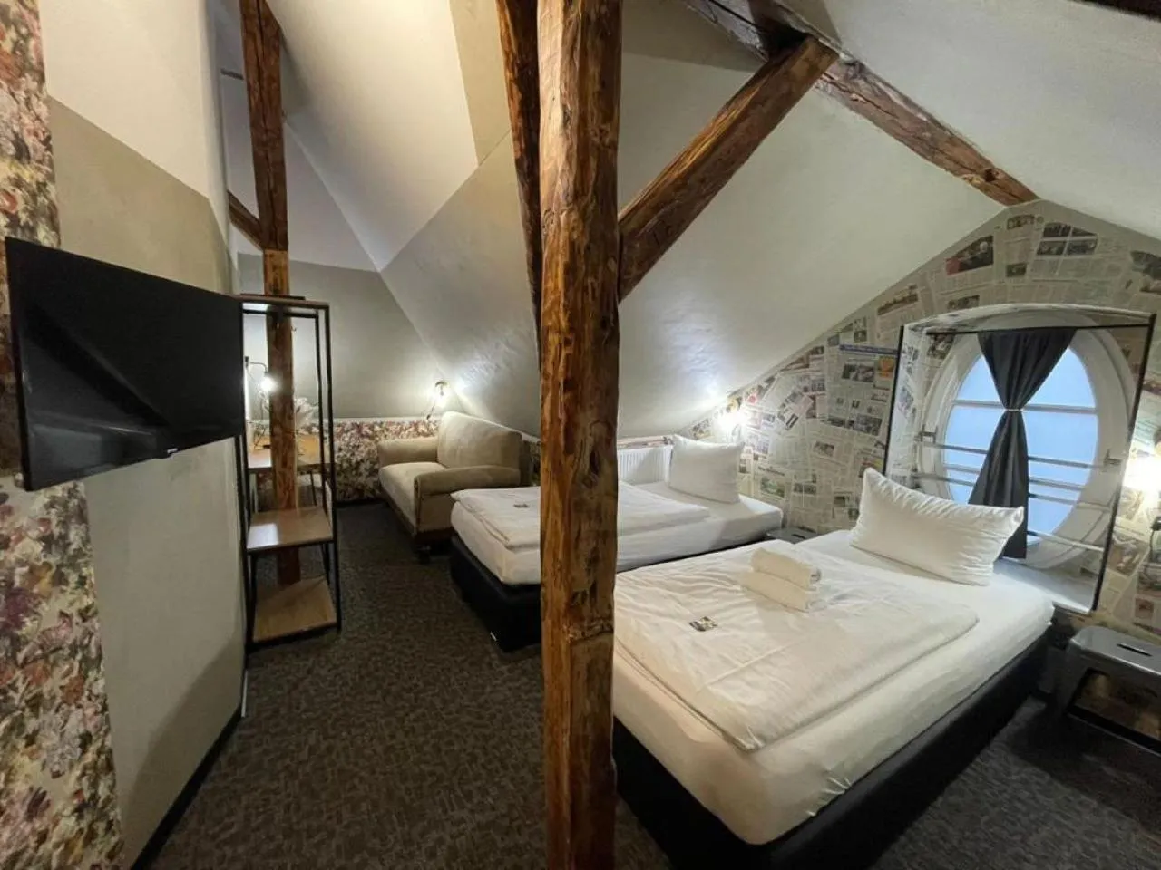 Photo of the whole room, Bed in aappartel APARTHOTEL Herford