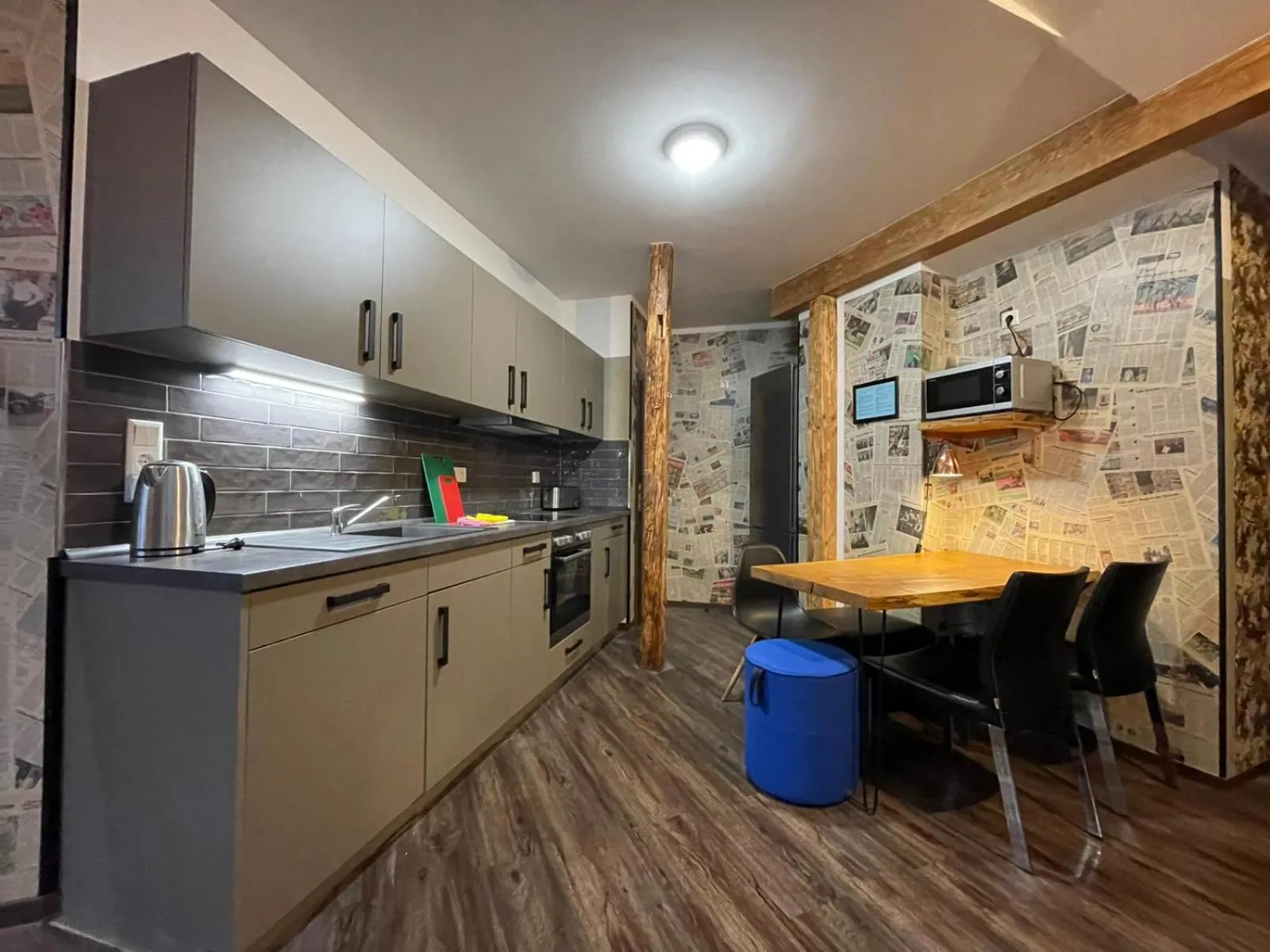 Photo of the whole room in aappartel APARTHOTEL Herford