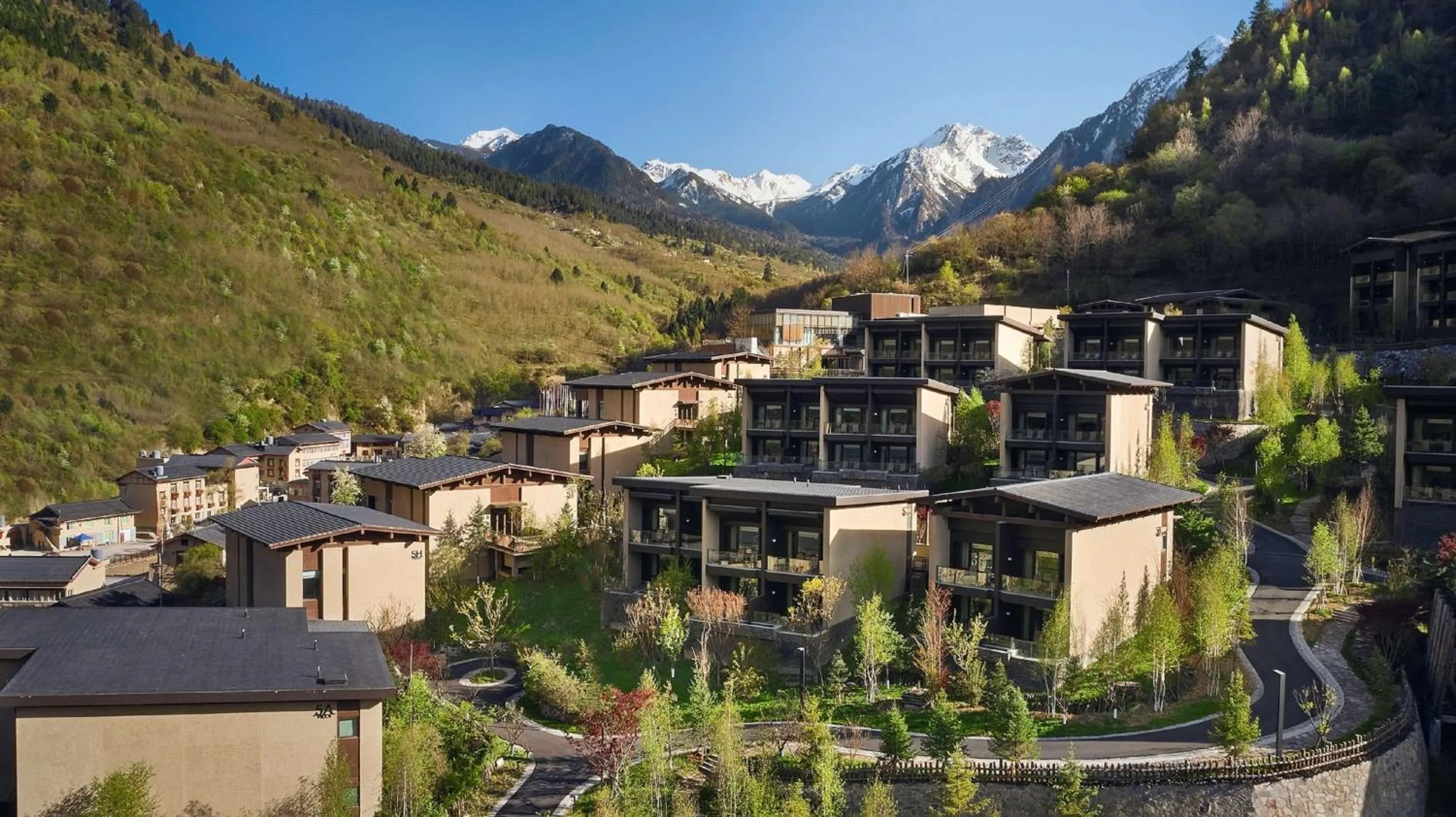 Property building in Conrad Jiuzhaigou