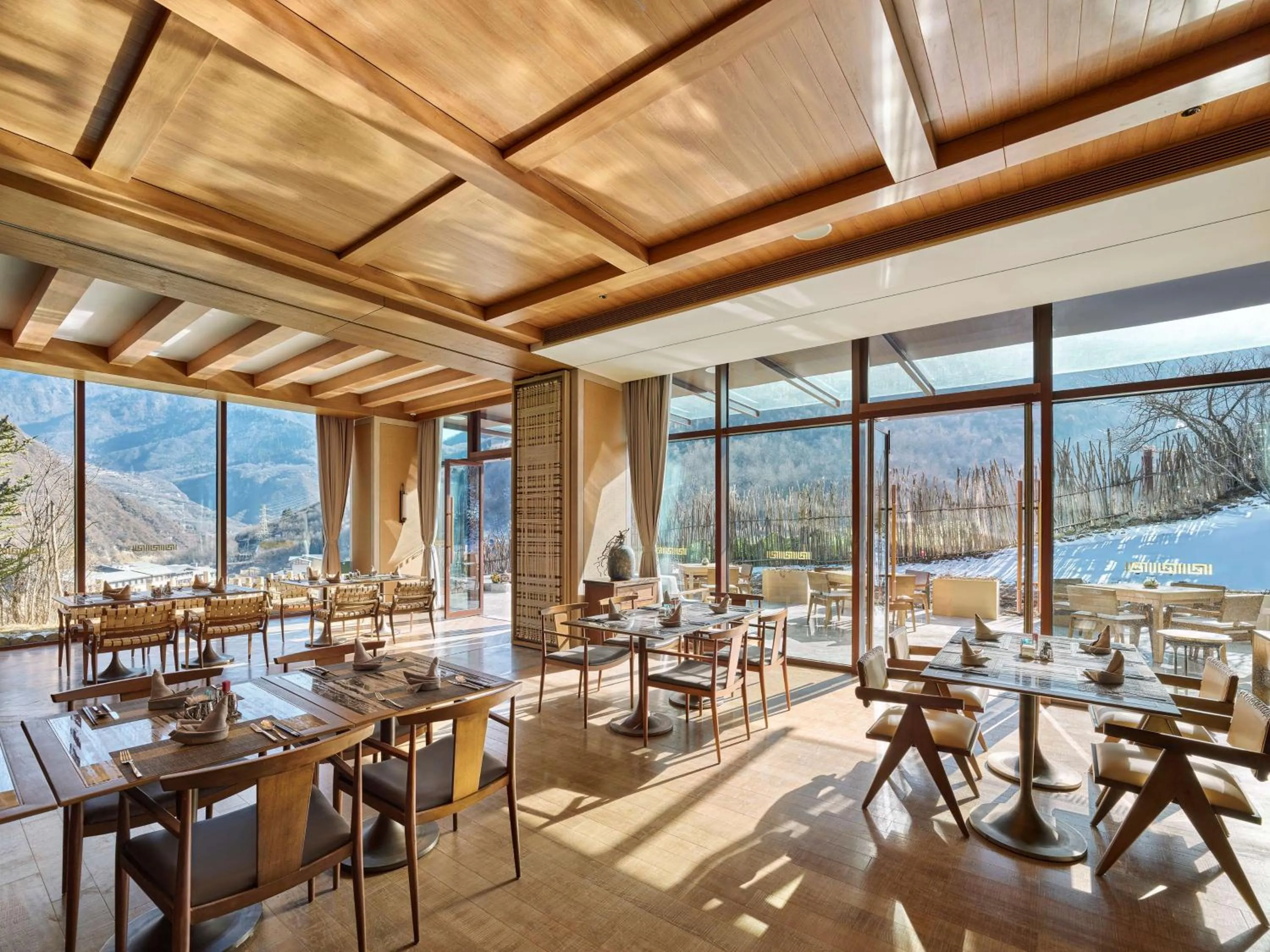 Restaurant/places to eat in Conrad Jiuzhaigou