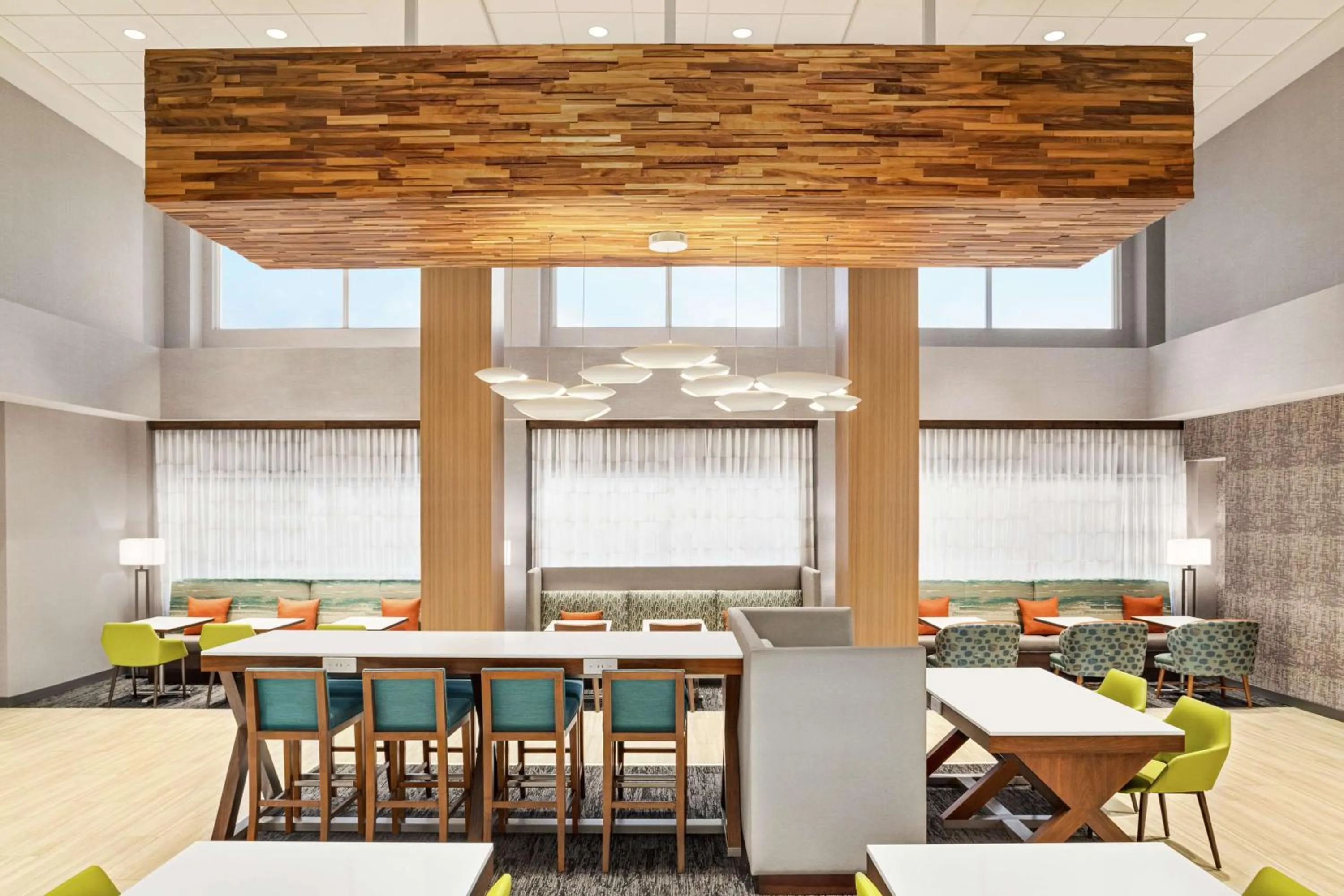 Breakfast in Hampton Inn & Suites Miami, Kendall, Executive Airport