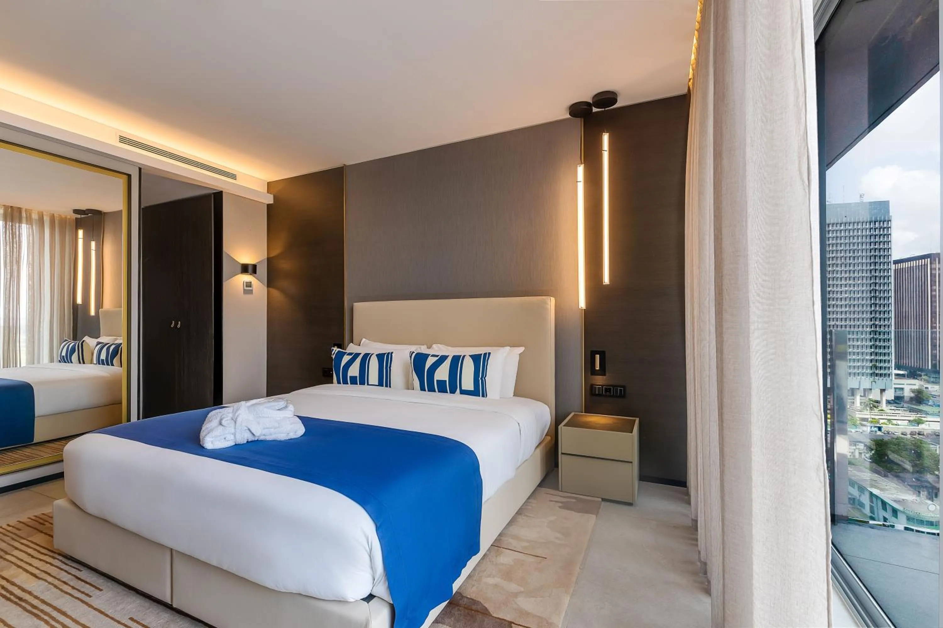 Bed in Noom Hotel Abidjan Plateau