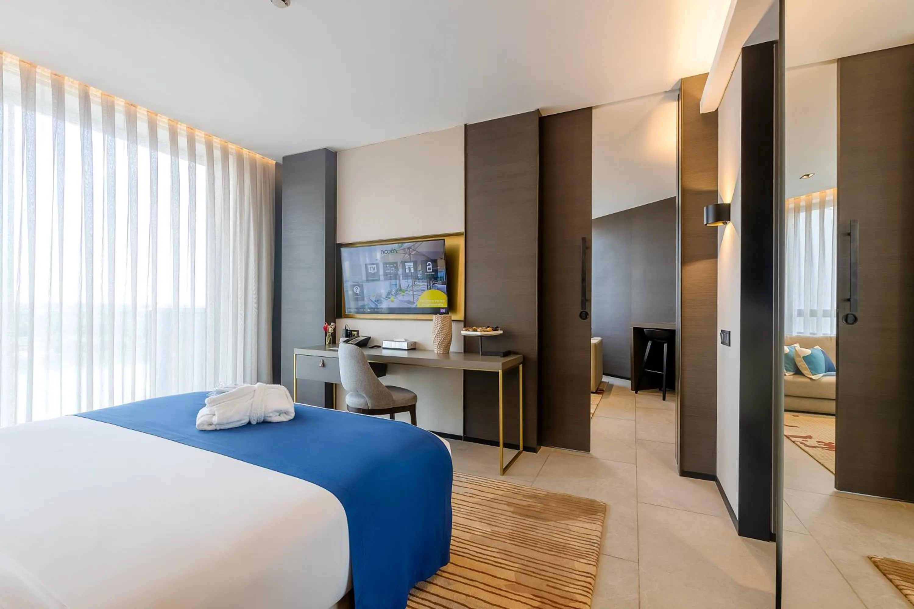 Bed in Noom Hotel Abidjan Plateau