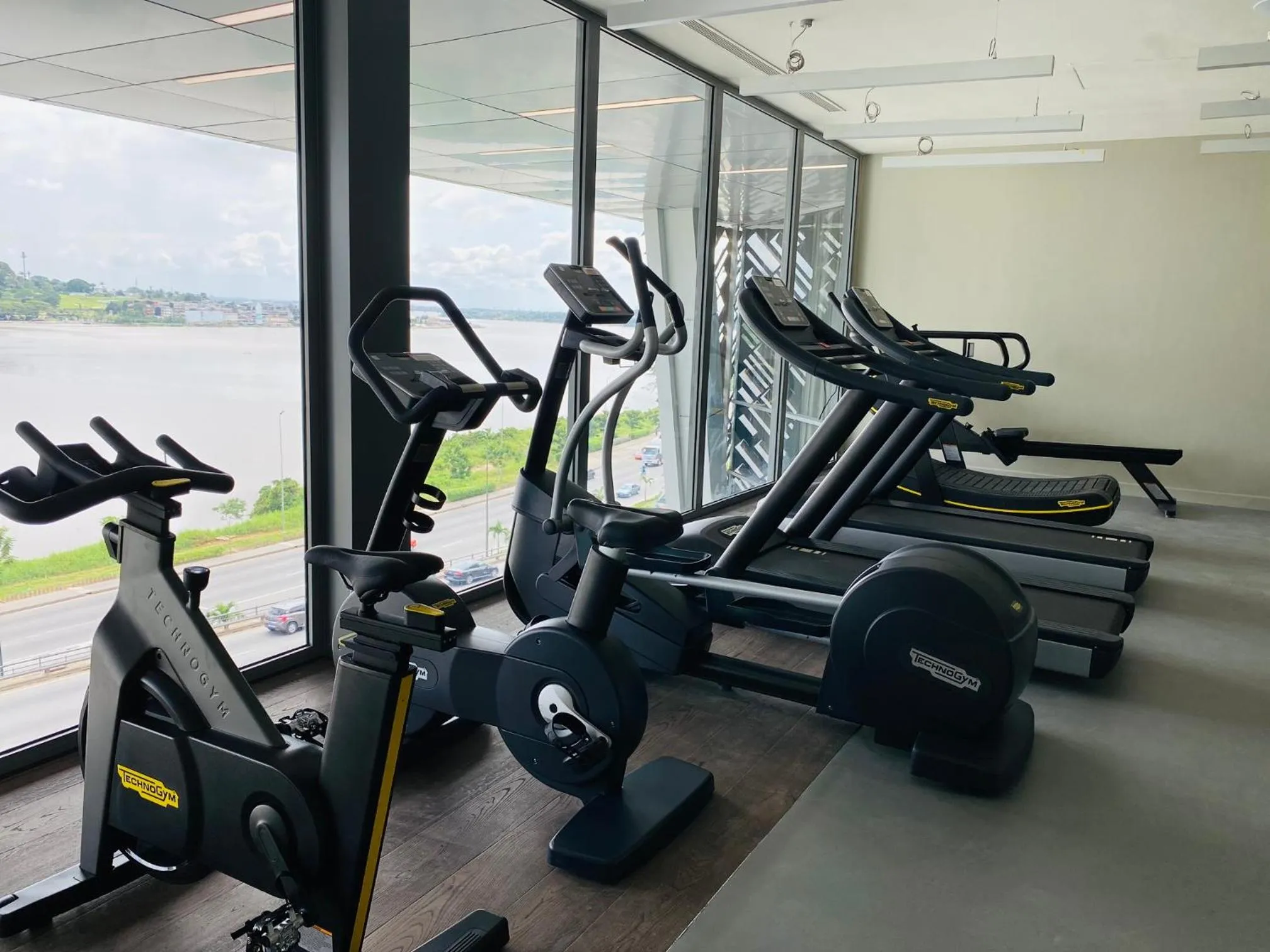 Fitness centre/facilities in Noom Hotel Abidjan Plateau