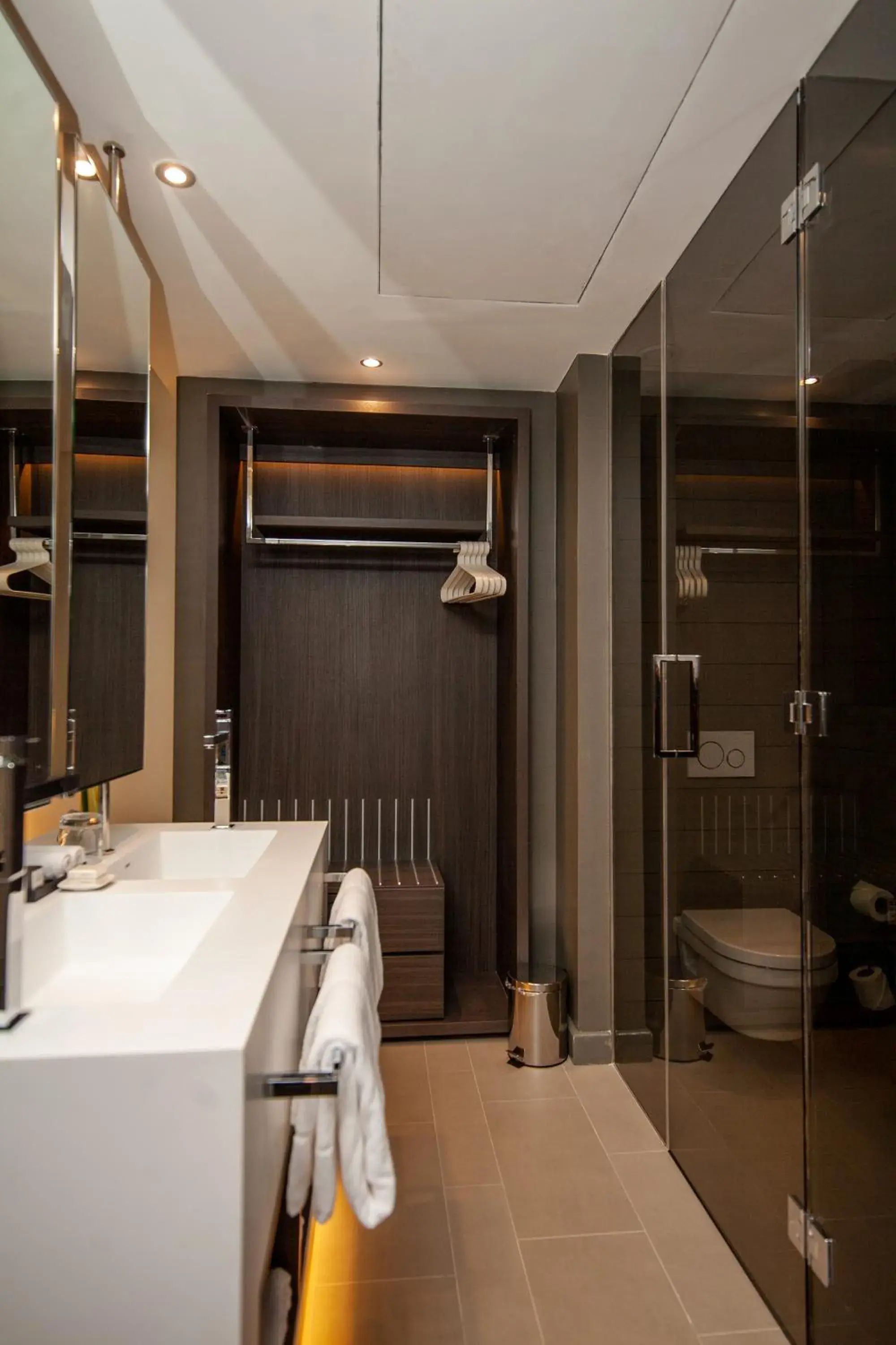 Superior Double Room in Noom Hotel Abidjan Plateau Superior Double Room in Noom Hotel Abidjan Plateau