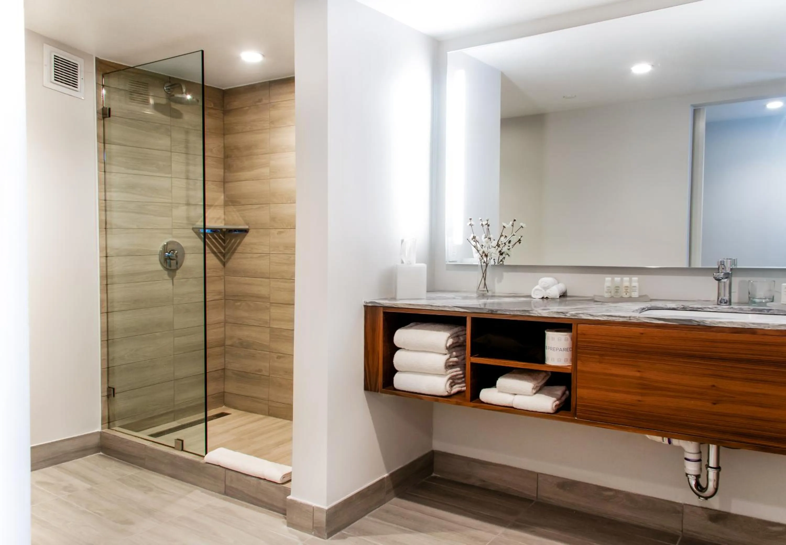 Bathroom in B Ocean Resort Fort Lauderdale Beach