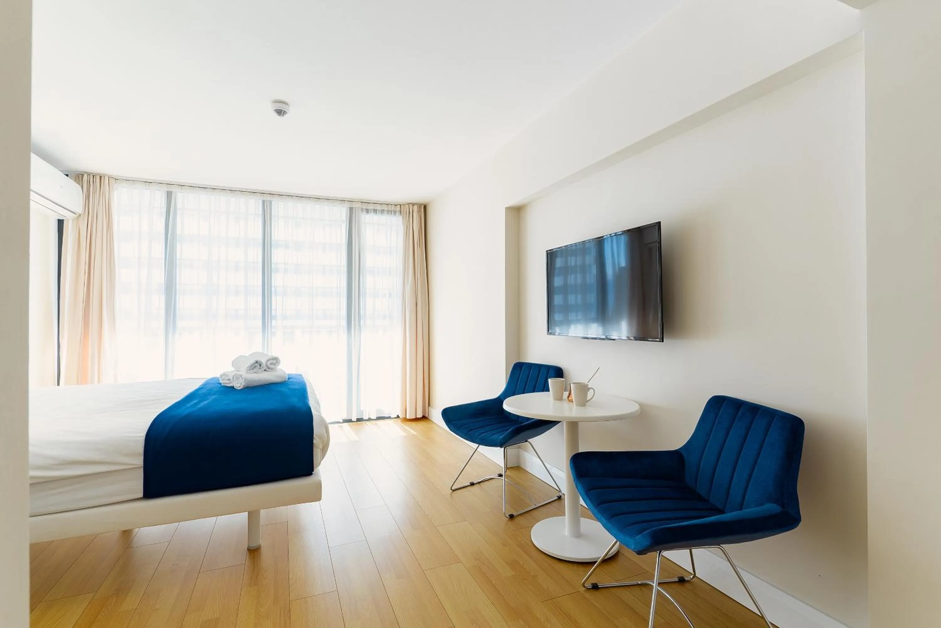 Bed in G-Point City Beach