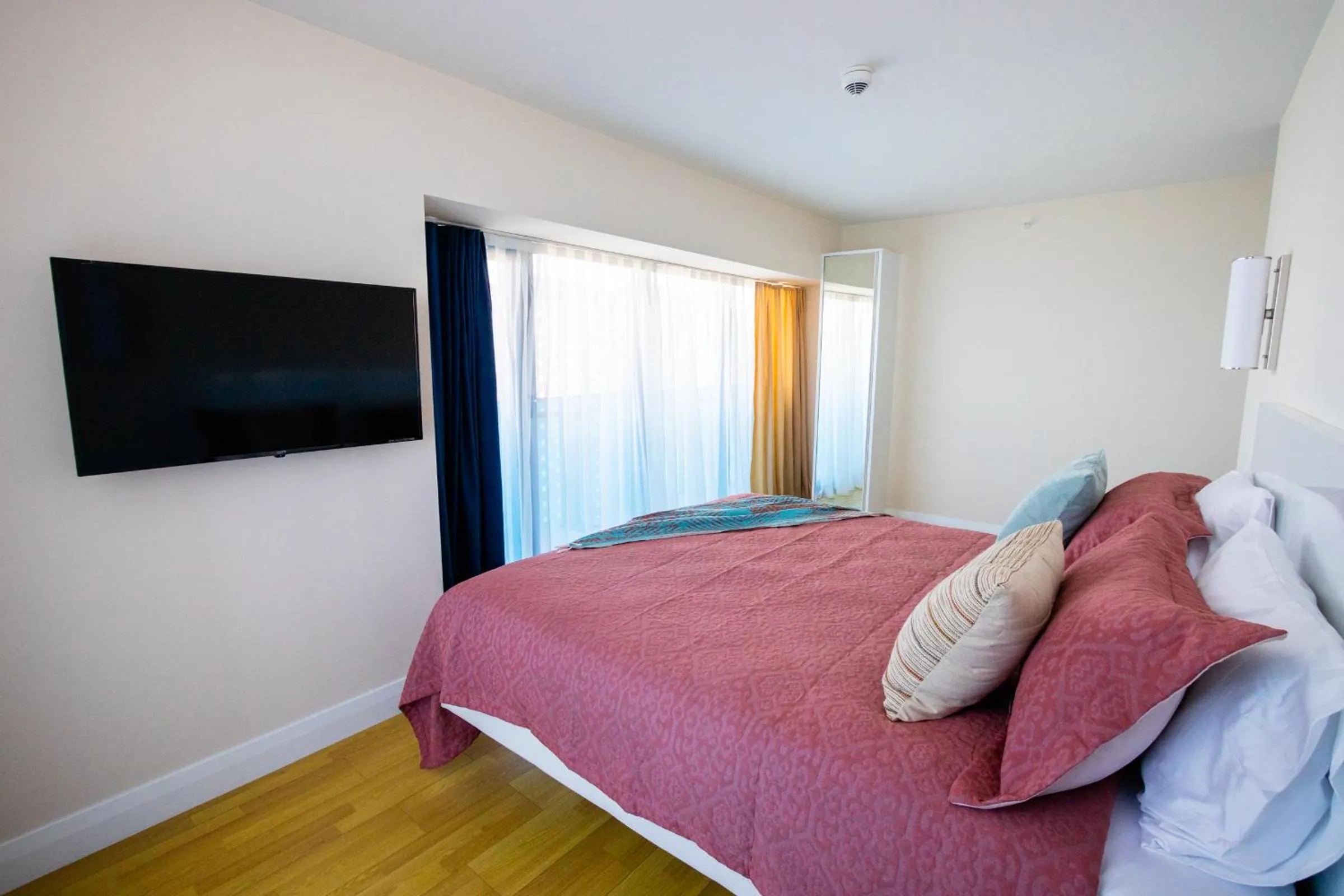 Bed in G-Point City Beach