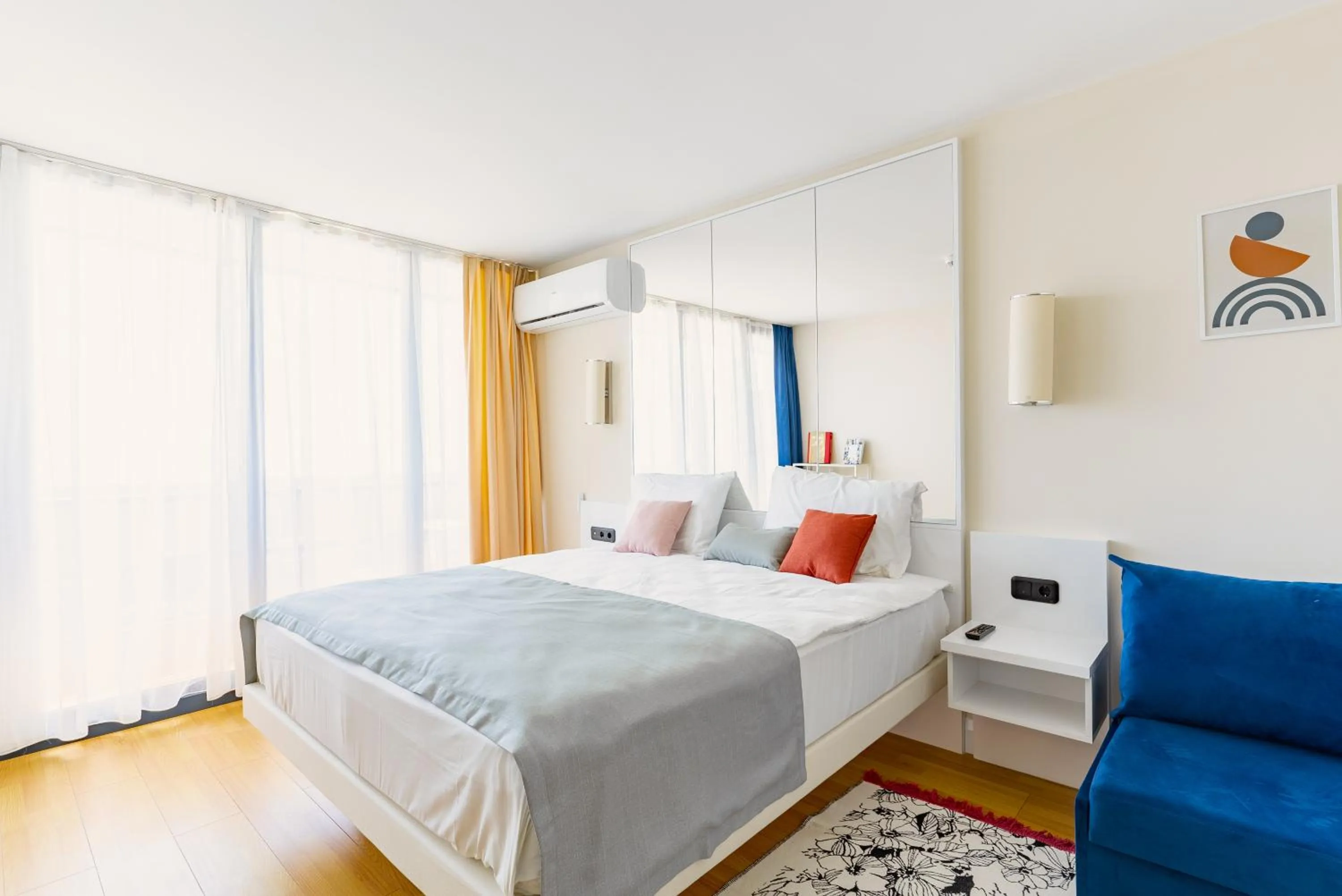 Bed in G-Point City Beach