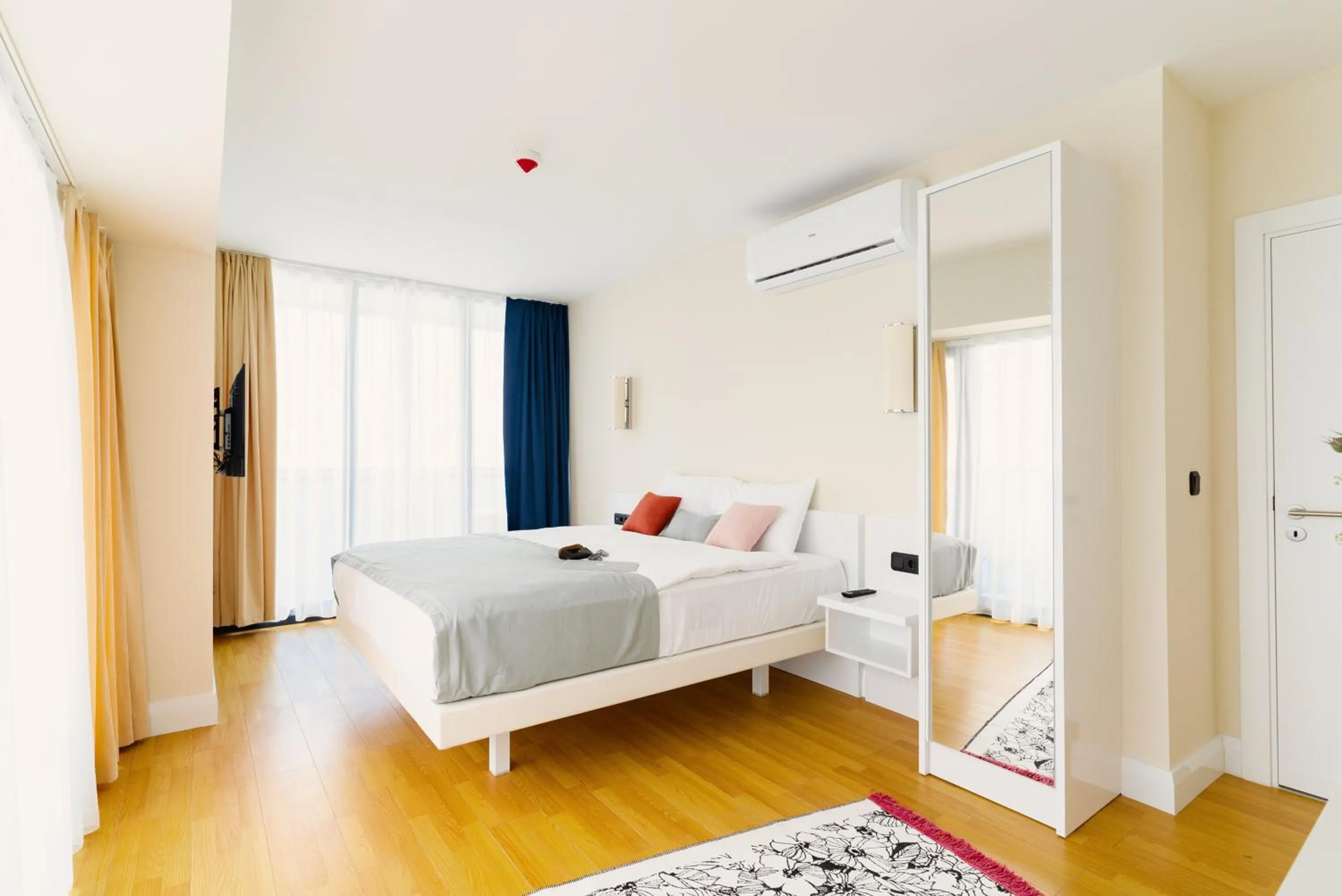 Bed in G-Point City Beach