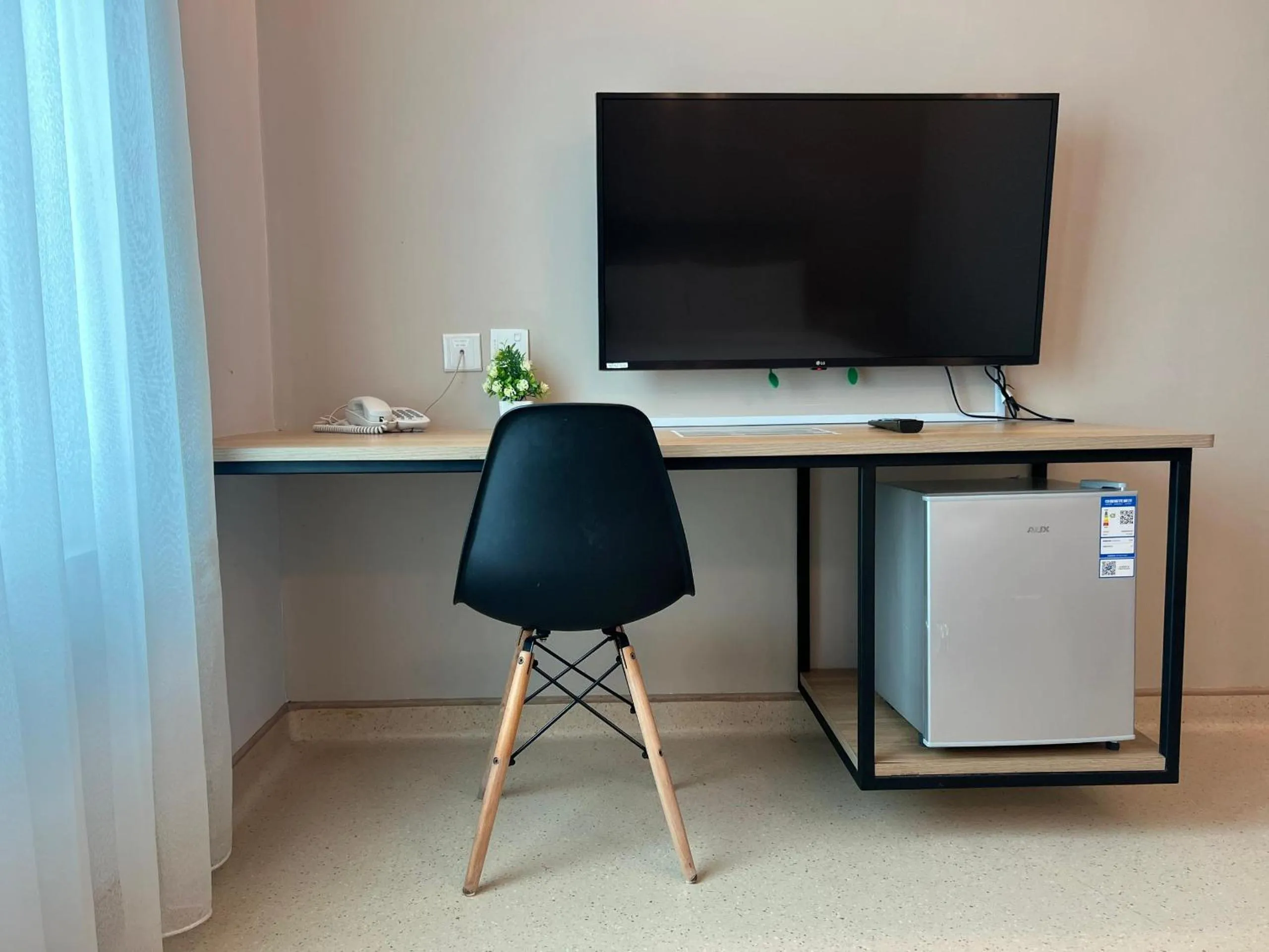 TV and multimedia in Serapi Verdure Hotel