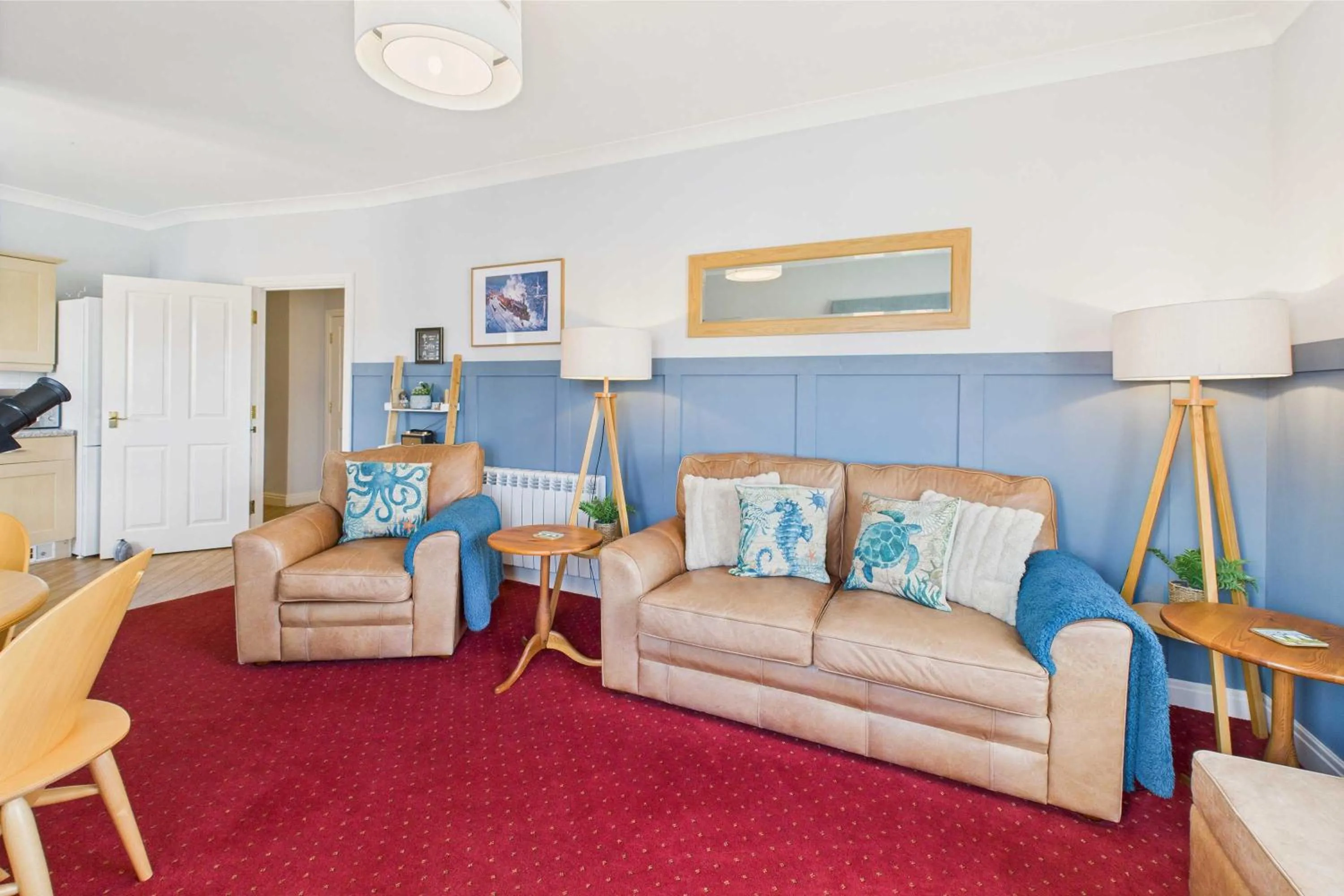 TV and multimedia in Host & Stay - Starboard Bow