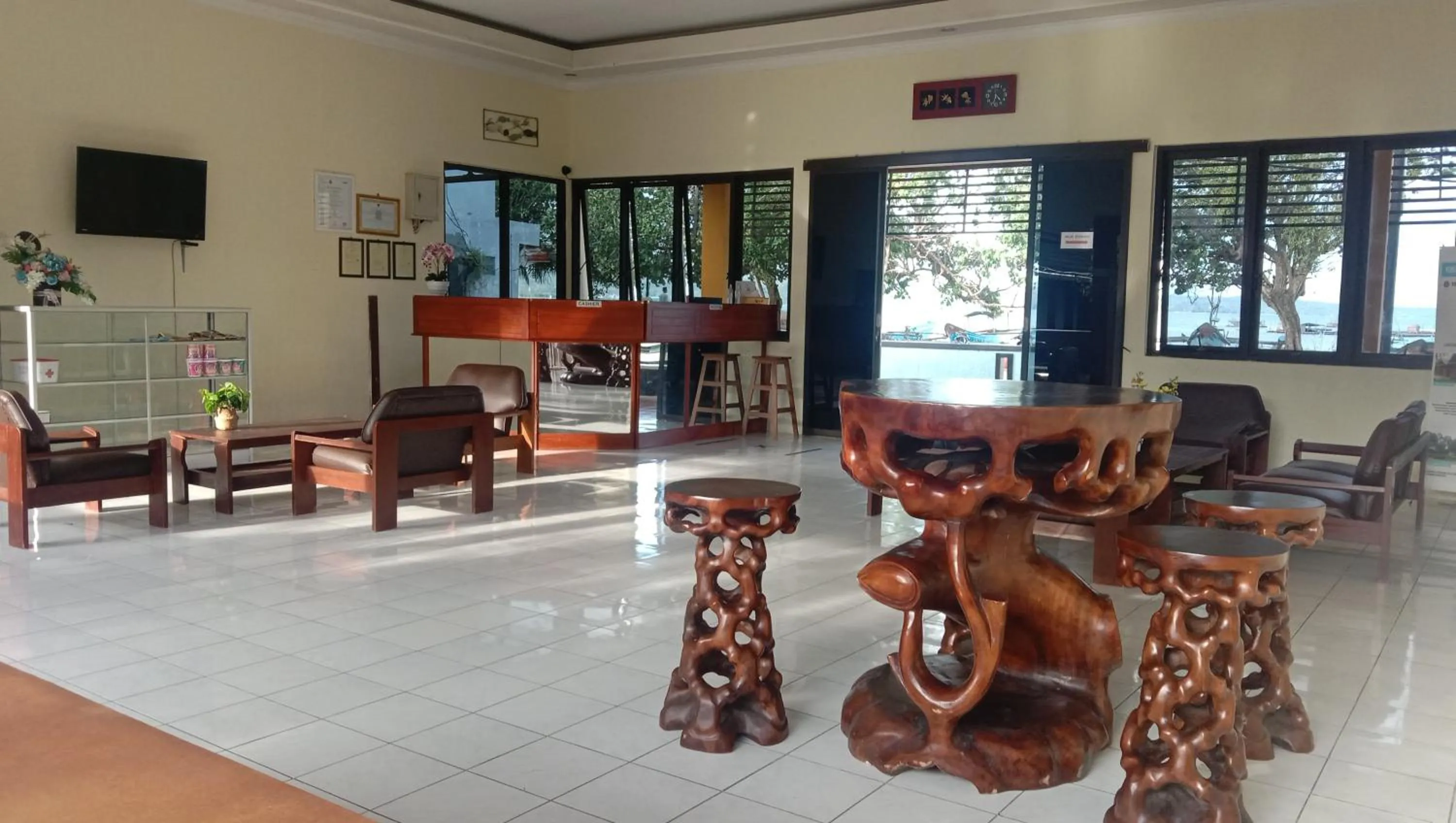 Yokima Beach Hotel