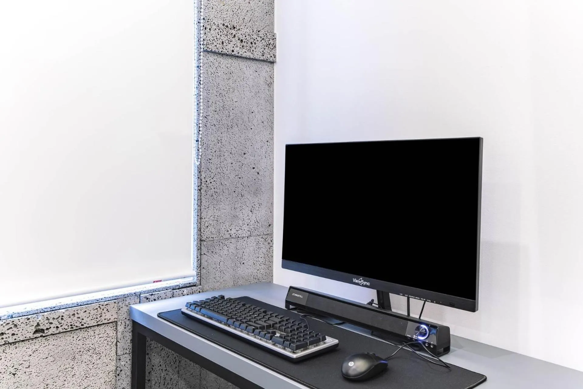 TV and multimedia, TV/Entertainment Center in Pyeongtaek Godeok Rich Stay Hotel