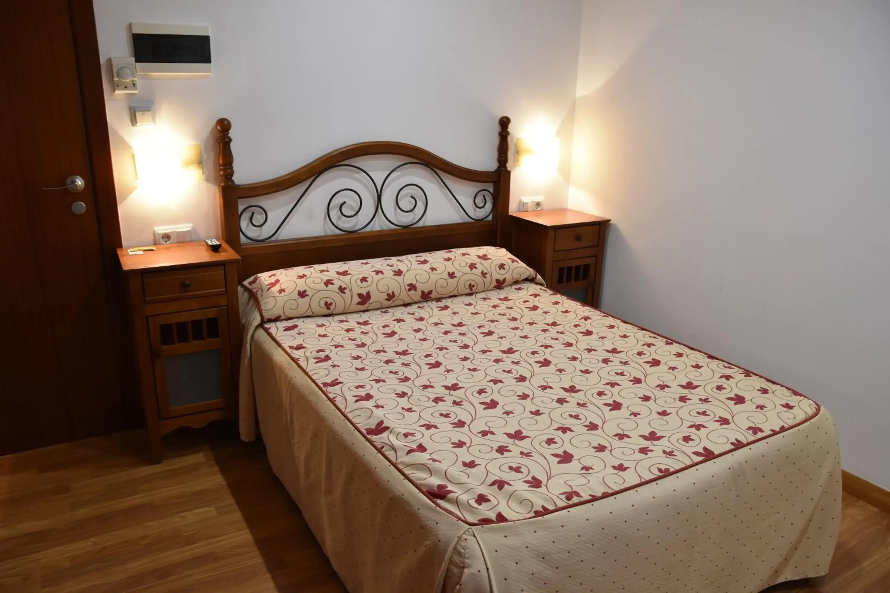 Double or Twin Room in Aparthotel Tres Caminos Double or Twin Room in Aparthotel Tres Caminos