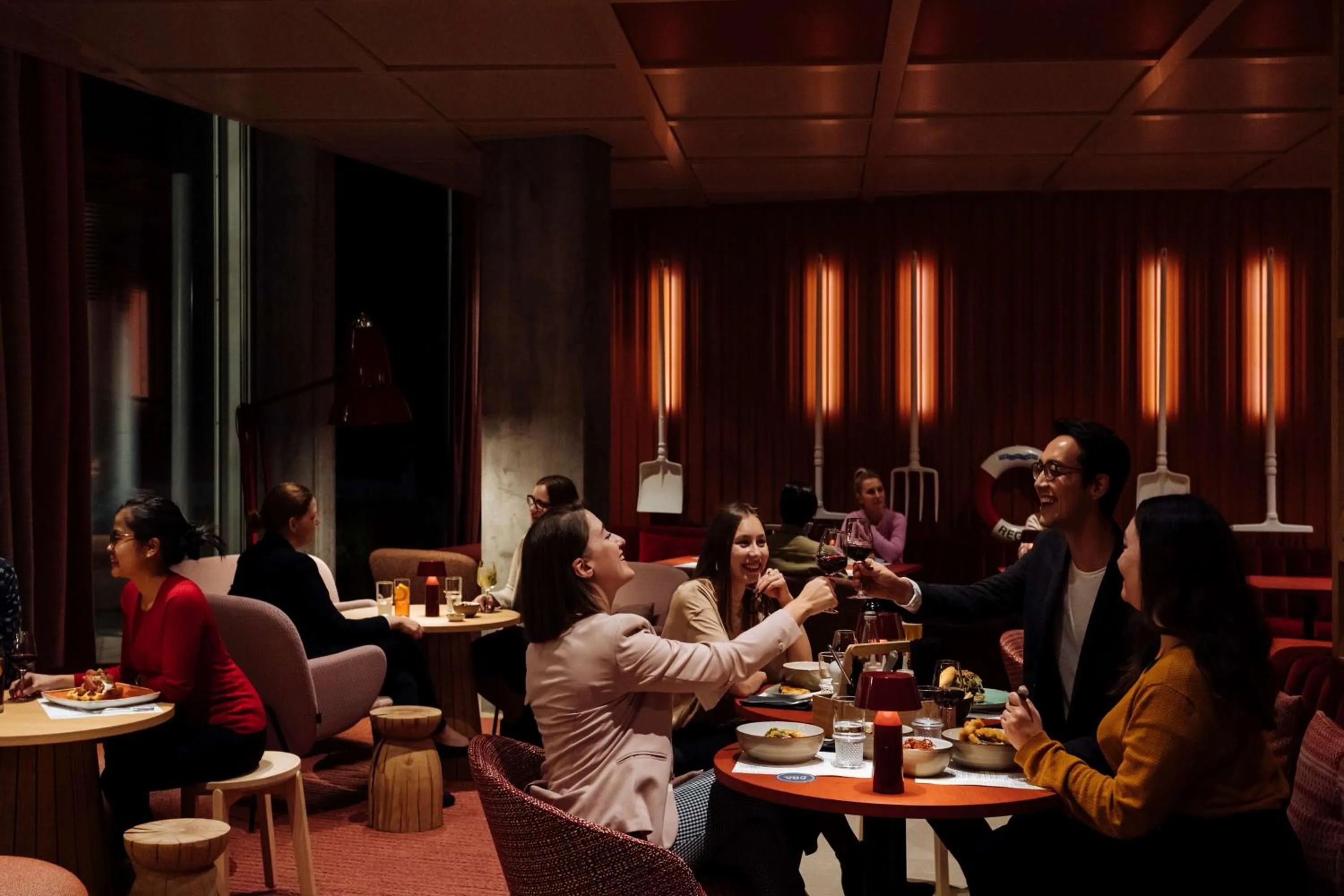 Restaurant/places to eat in Hyatt Place Zurich Airport the Circle