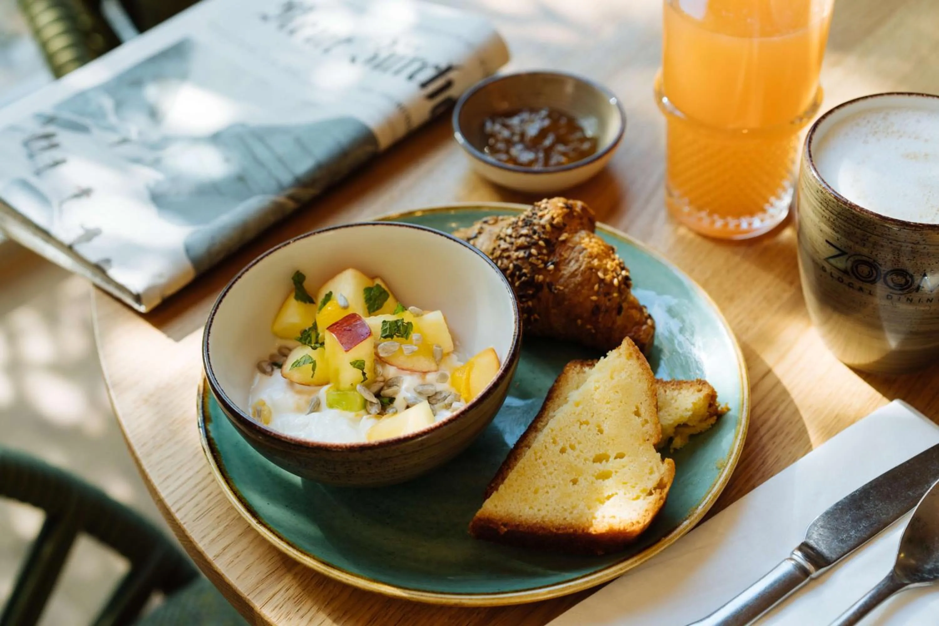 Restaurant/places to eat in Hyatt Place Zurich Airport the Circle