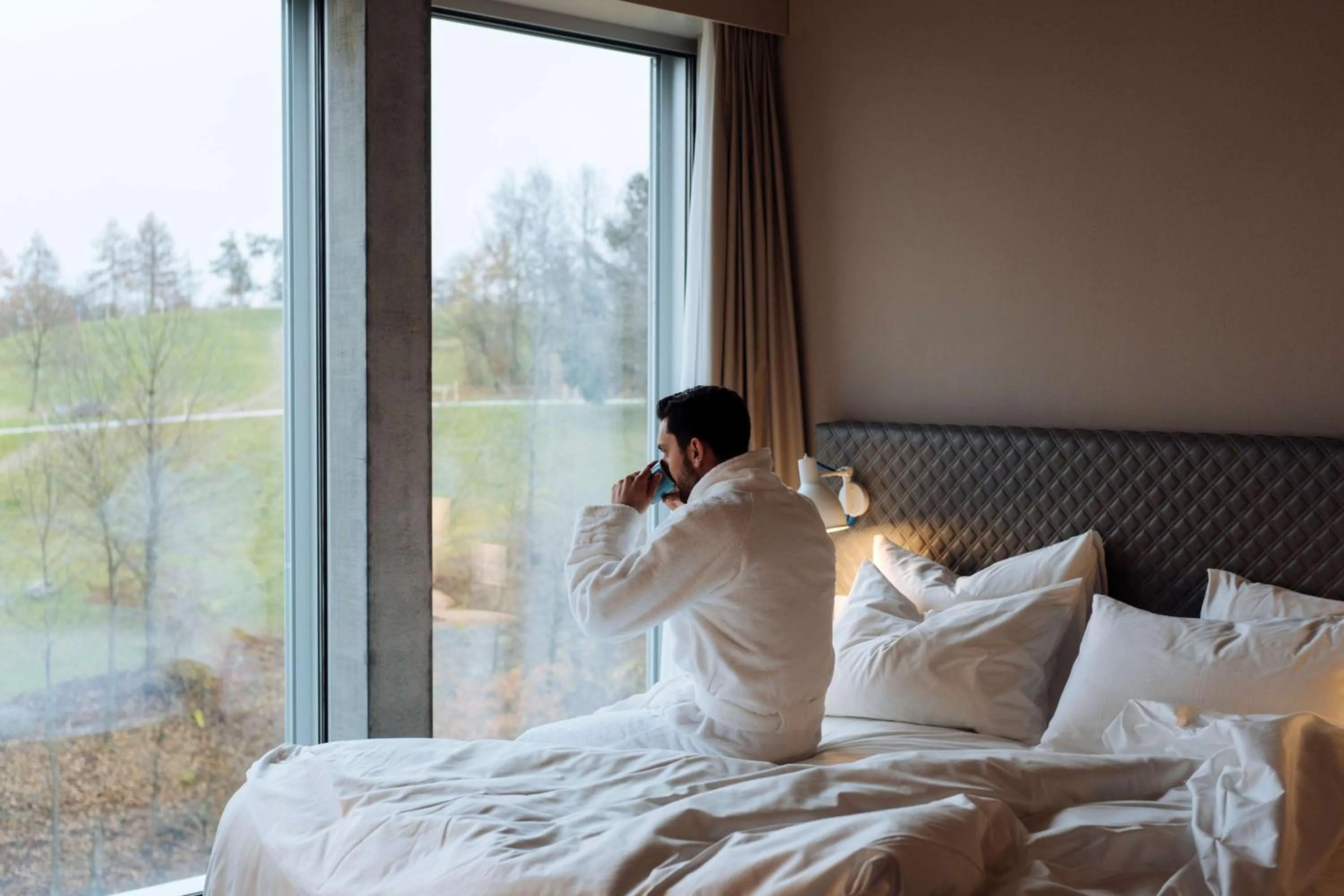 Bed in Hyatt Place Zurich Airport the Circle