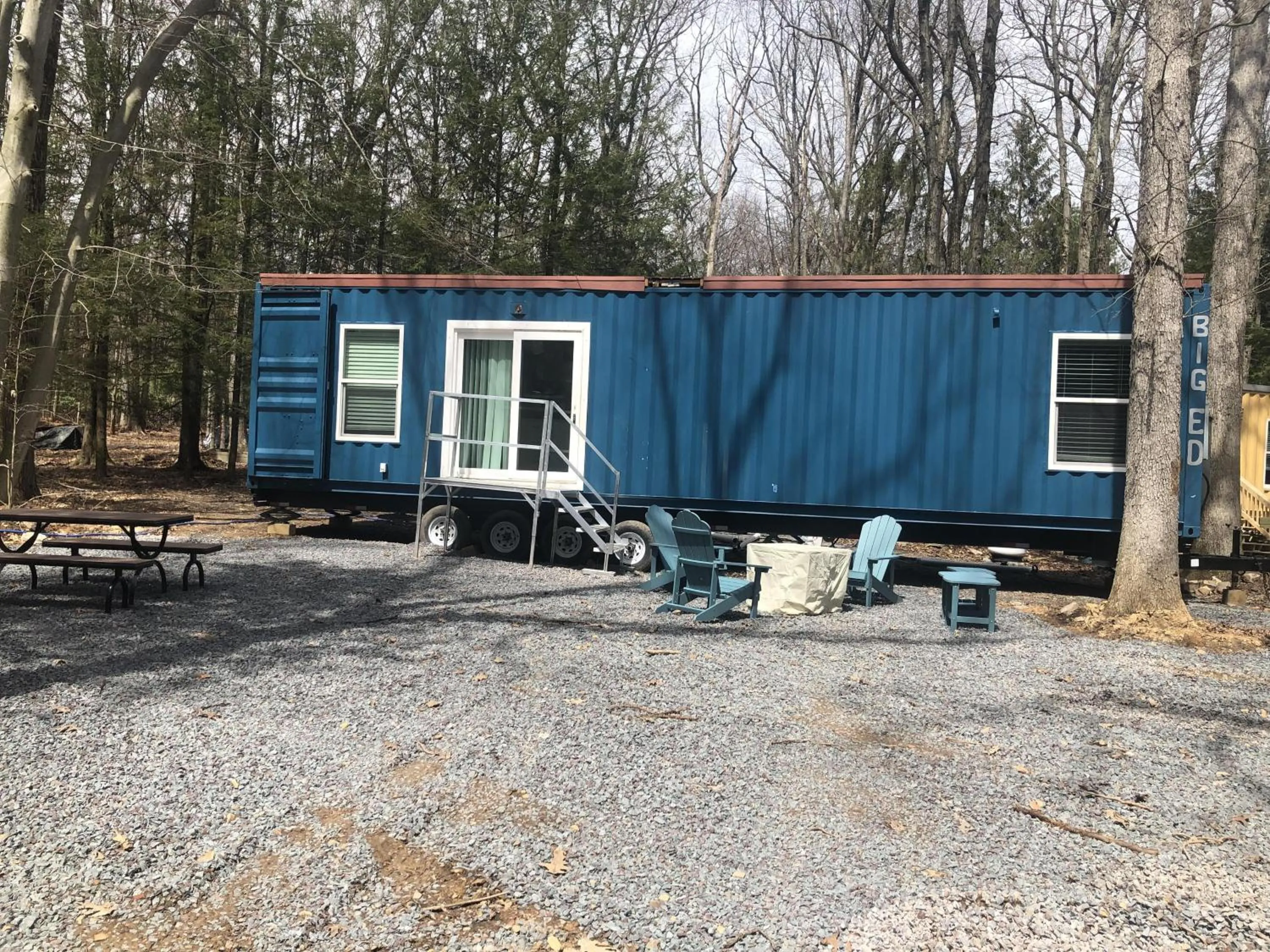 Property building in Camptel Poconos