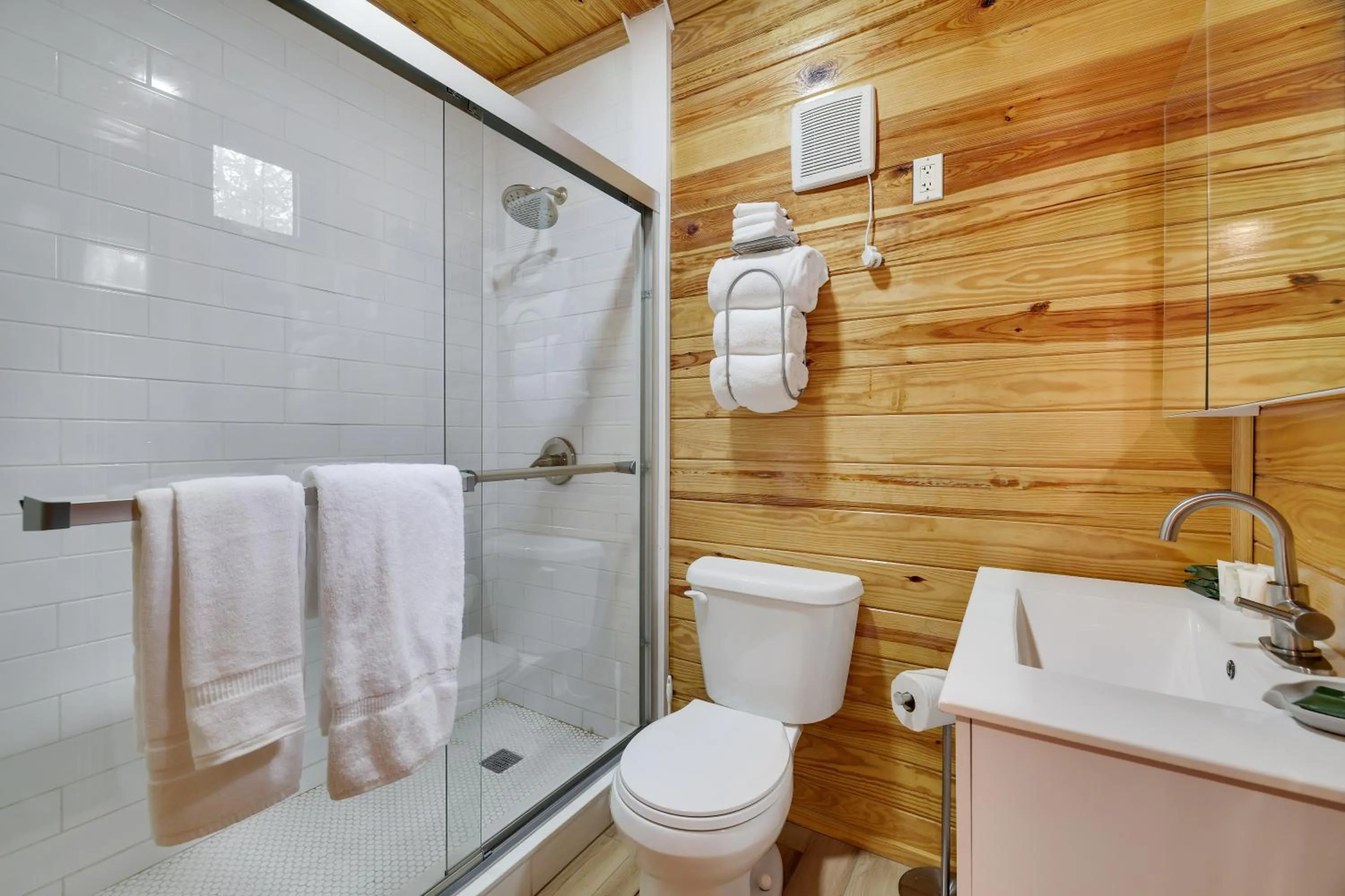 Shower in Camptel Poconos